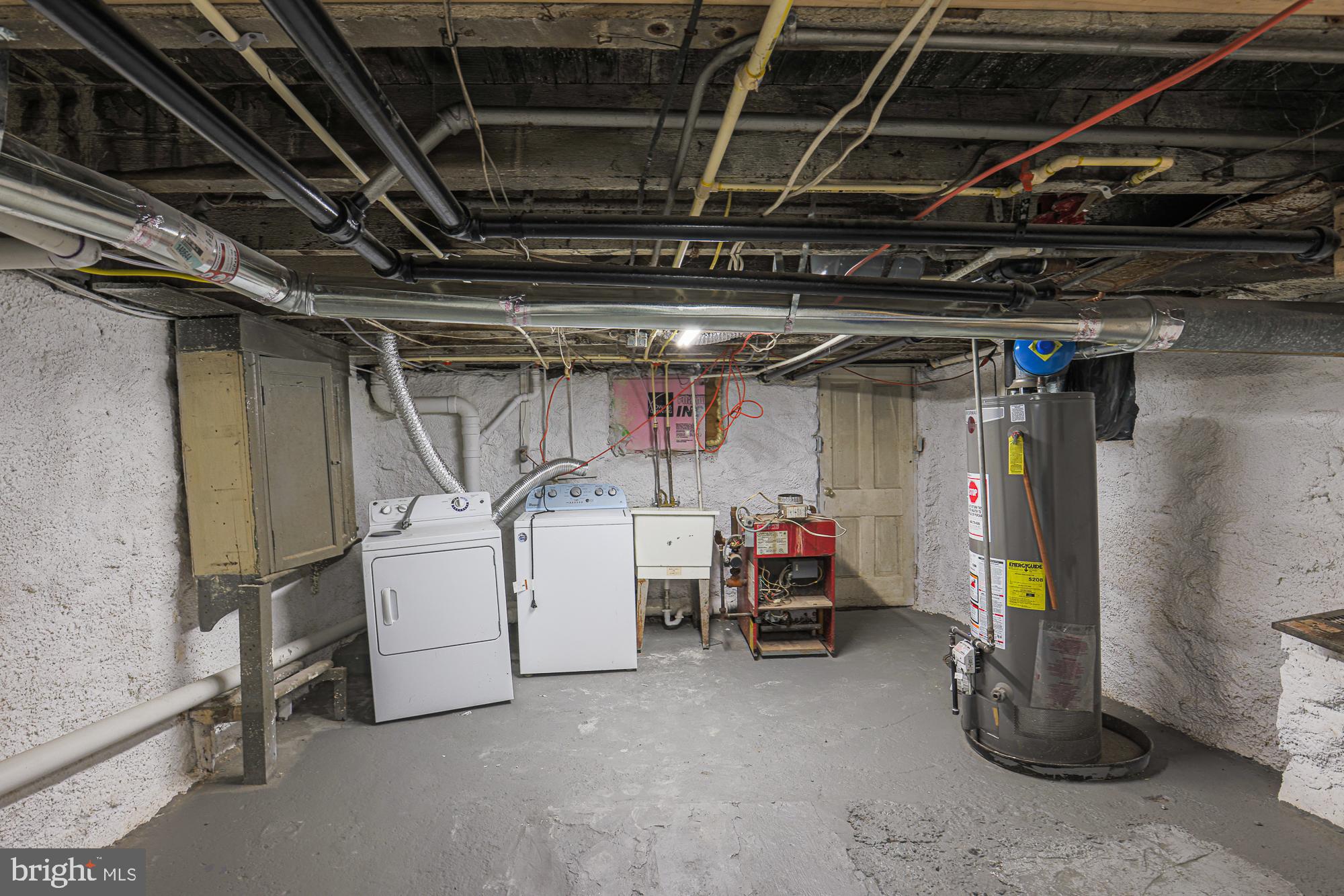 GOVANS - Residential