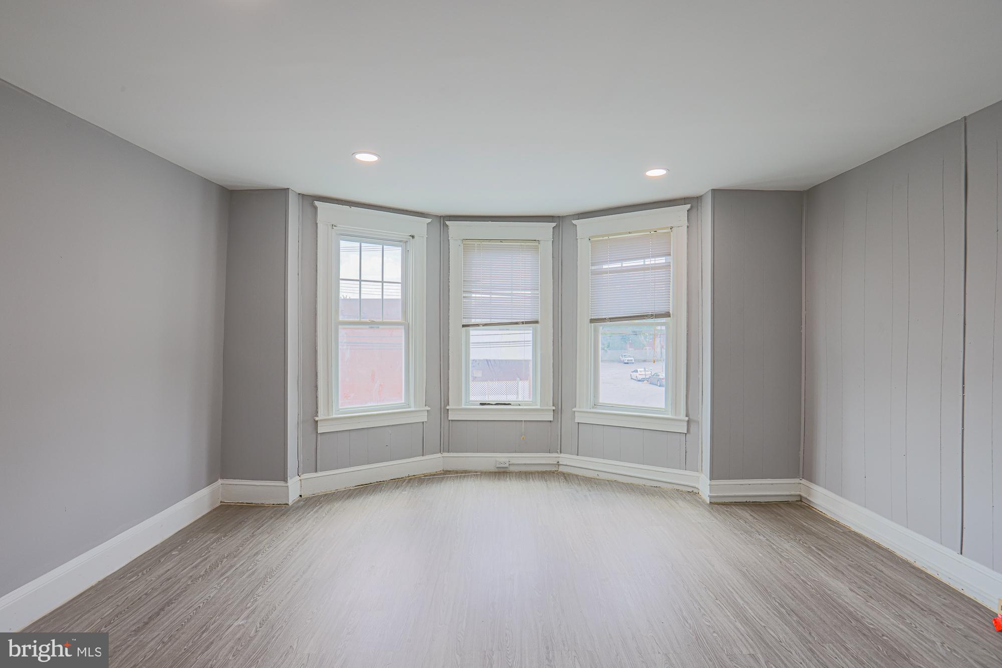 GOVANS - Residential