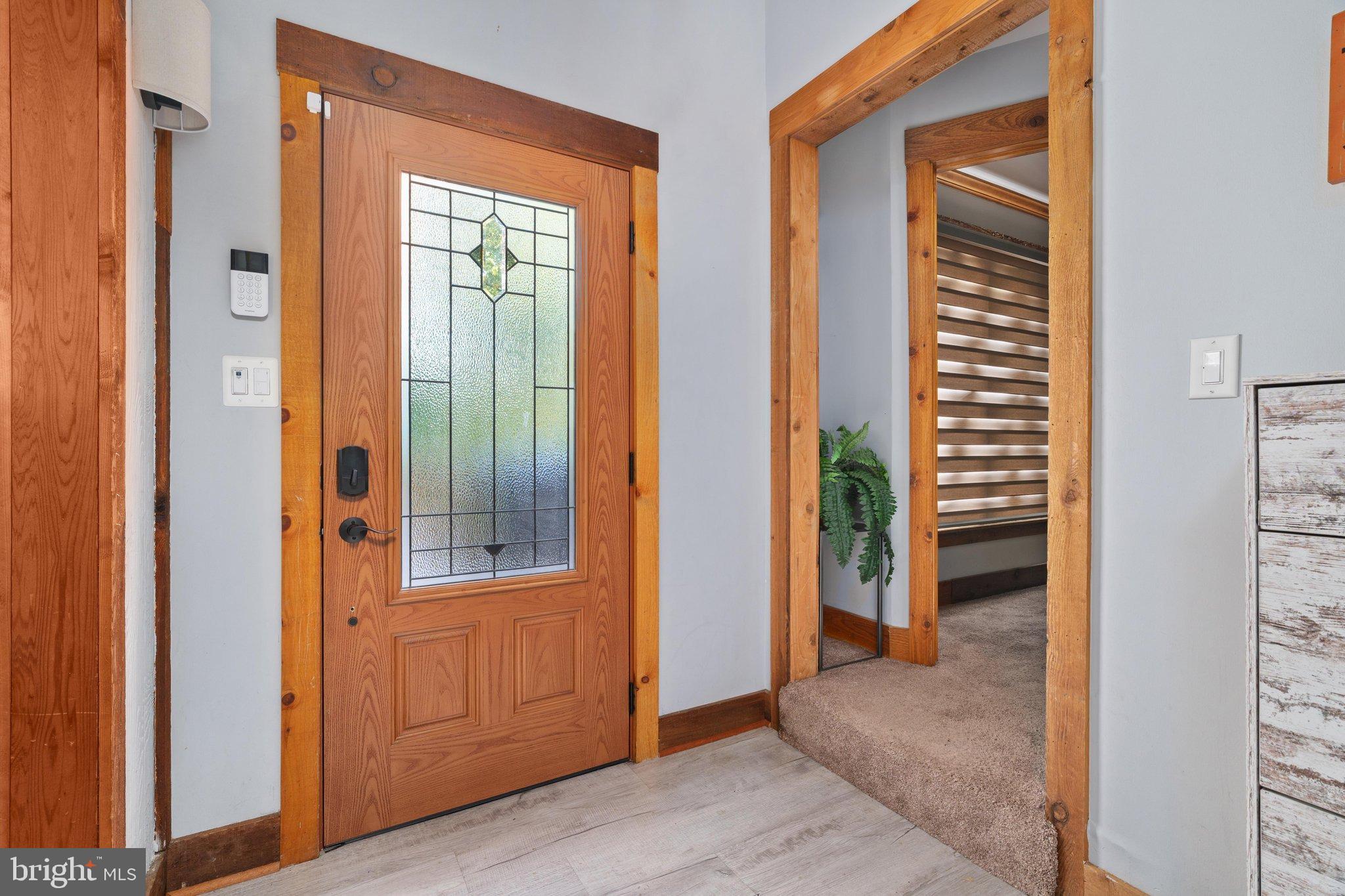 104 LAUREL LANE