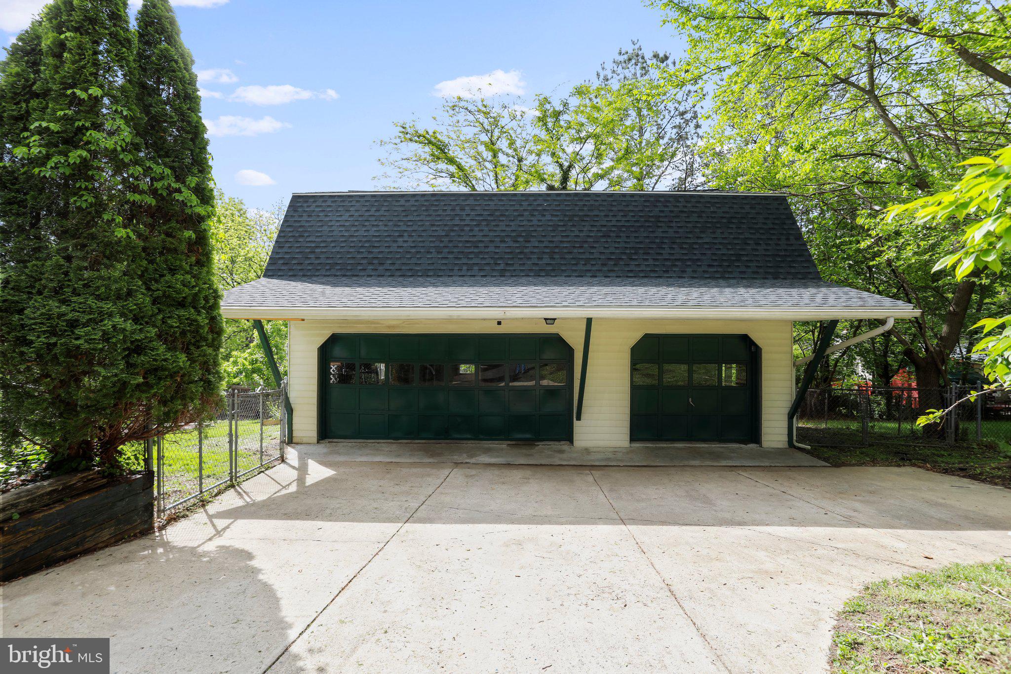 HARPERS FERRY - Residential