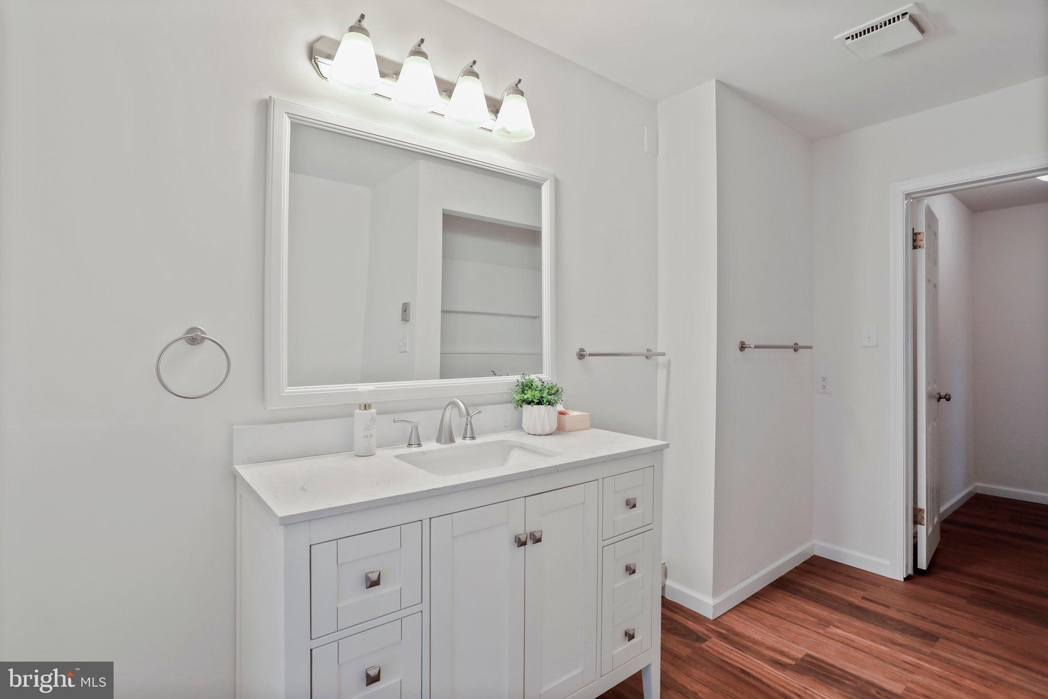 HARPERS FERRY - Residential