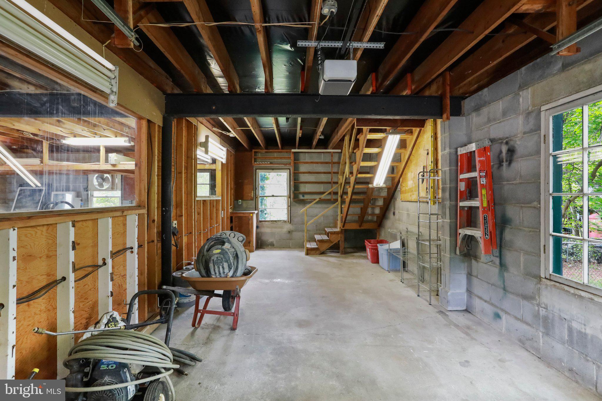 HARPERS FERRY - Residential