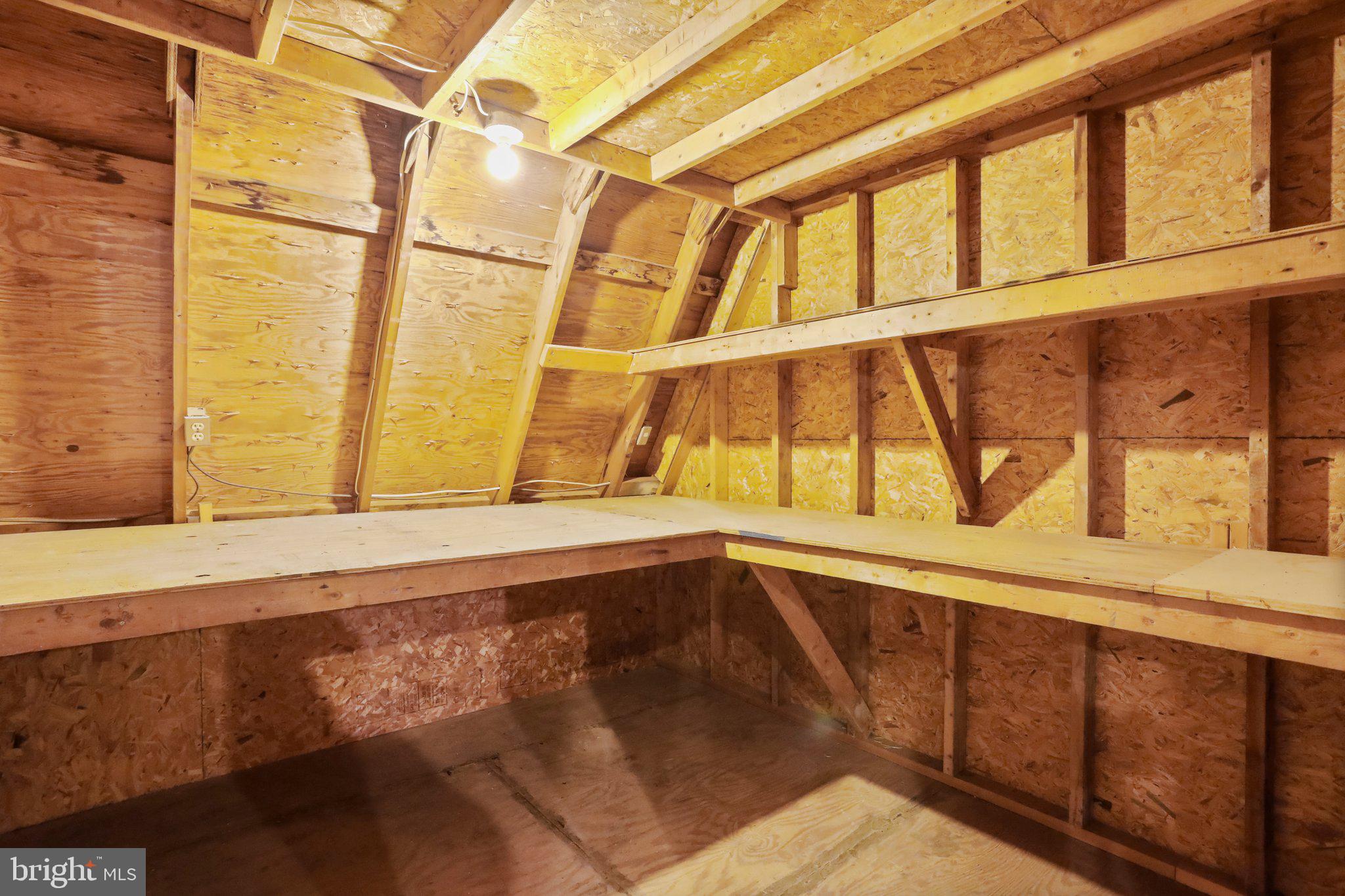 HARPERS FERRY - Residential