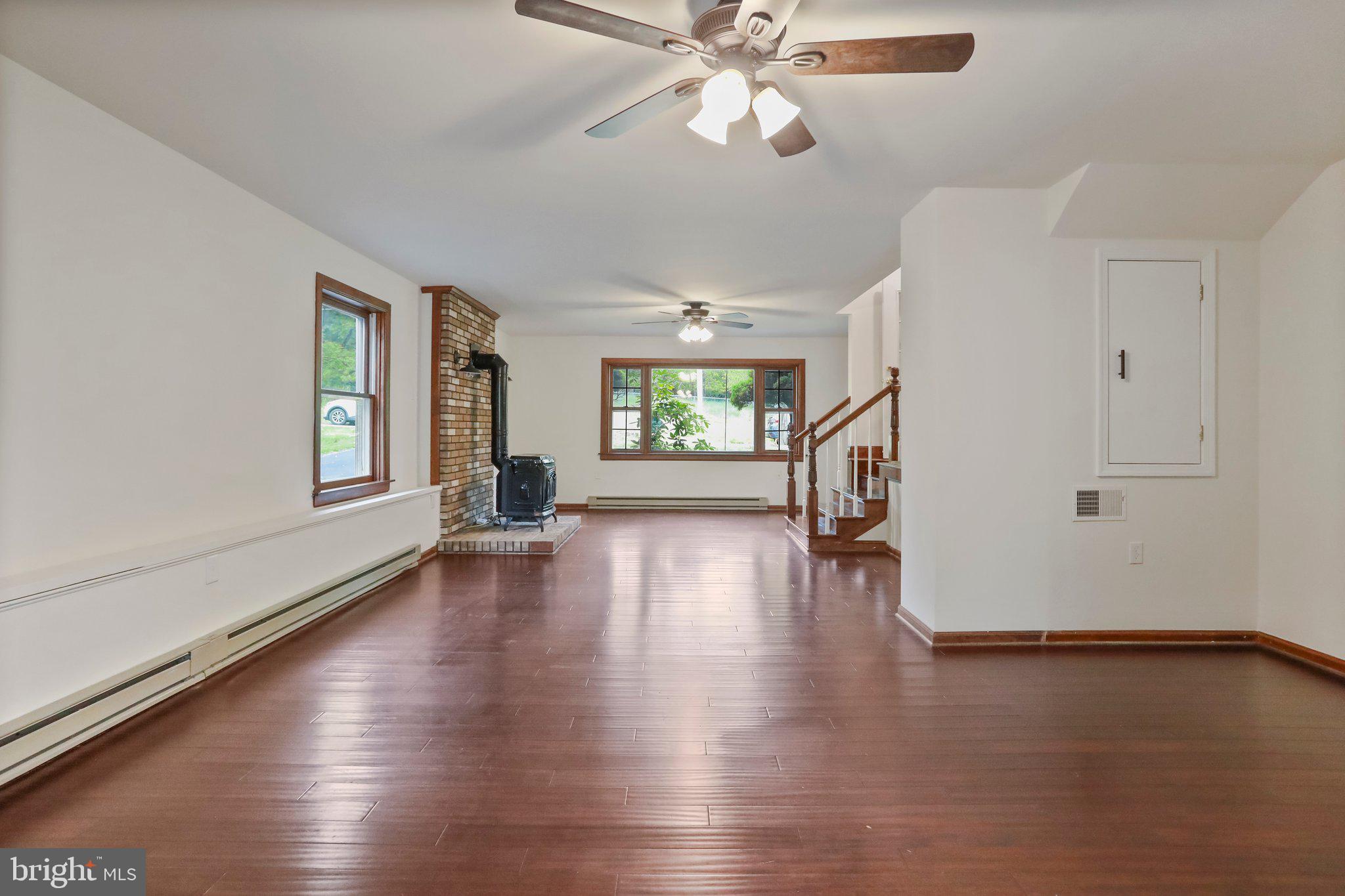 HARPERS FERRY - Residential