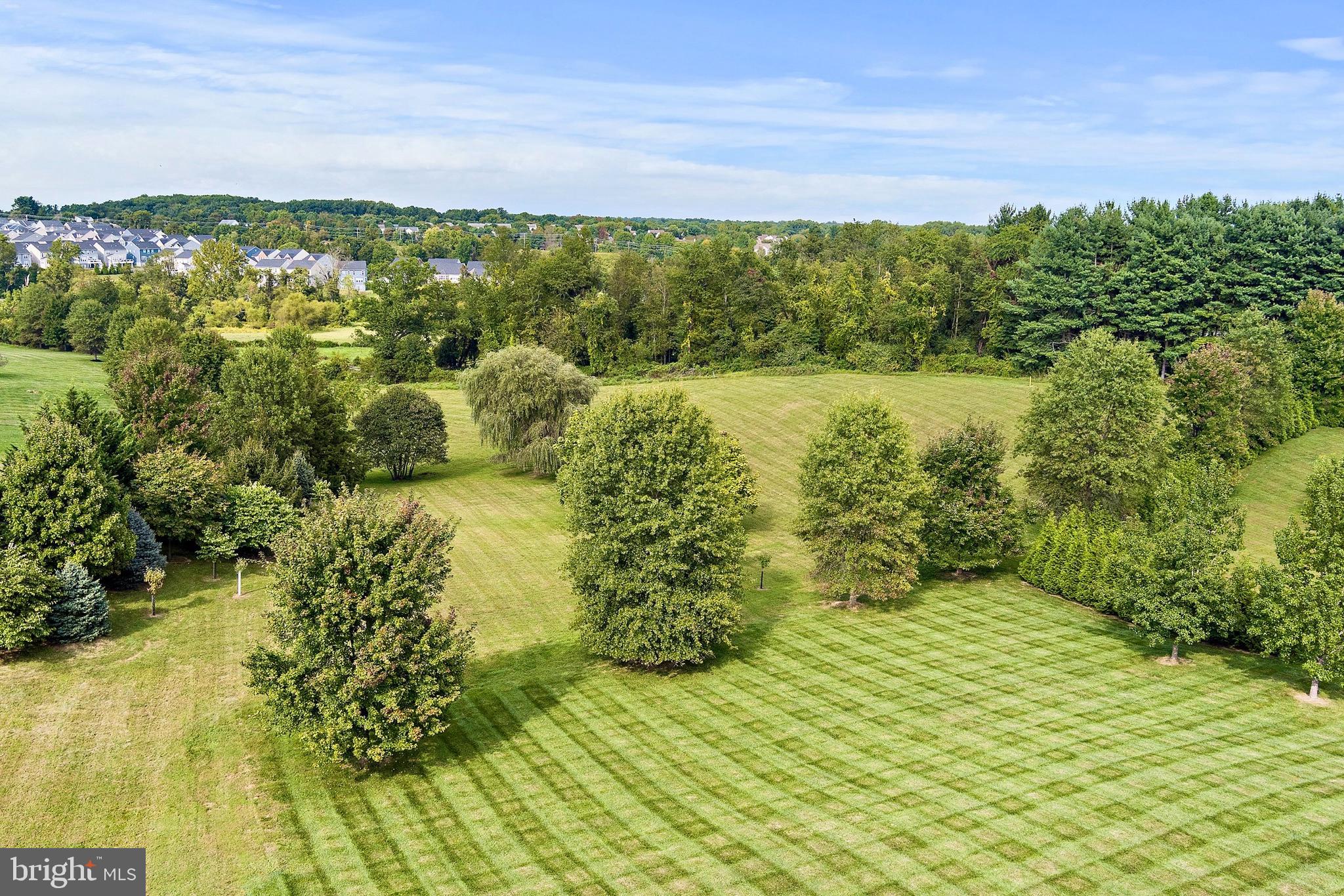 CLARKSVILLE OVERLOOK - Residential