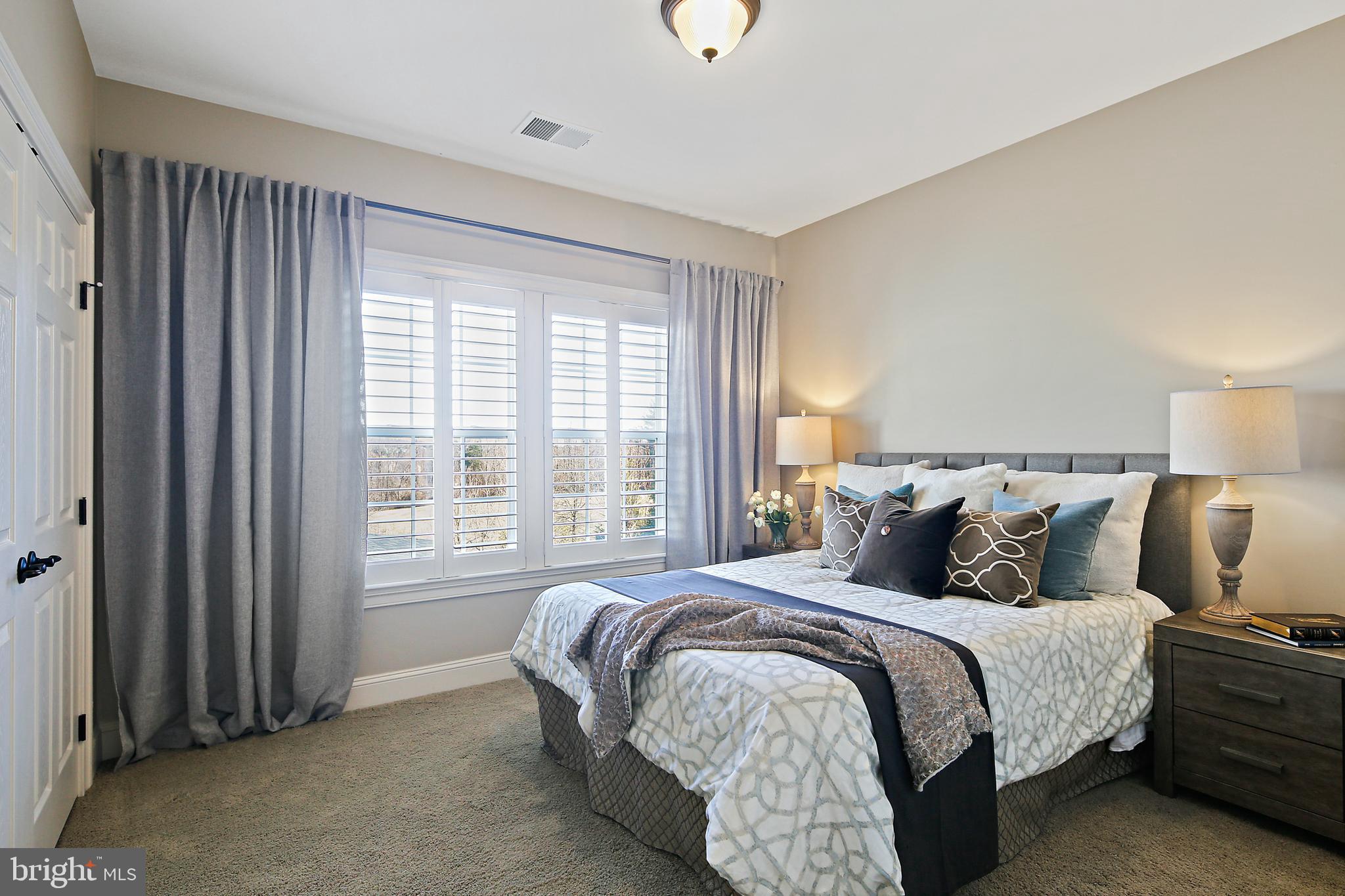 CLARKSVILLE OVERLOOK - Residential