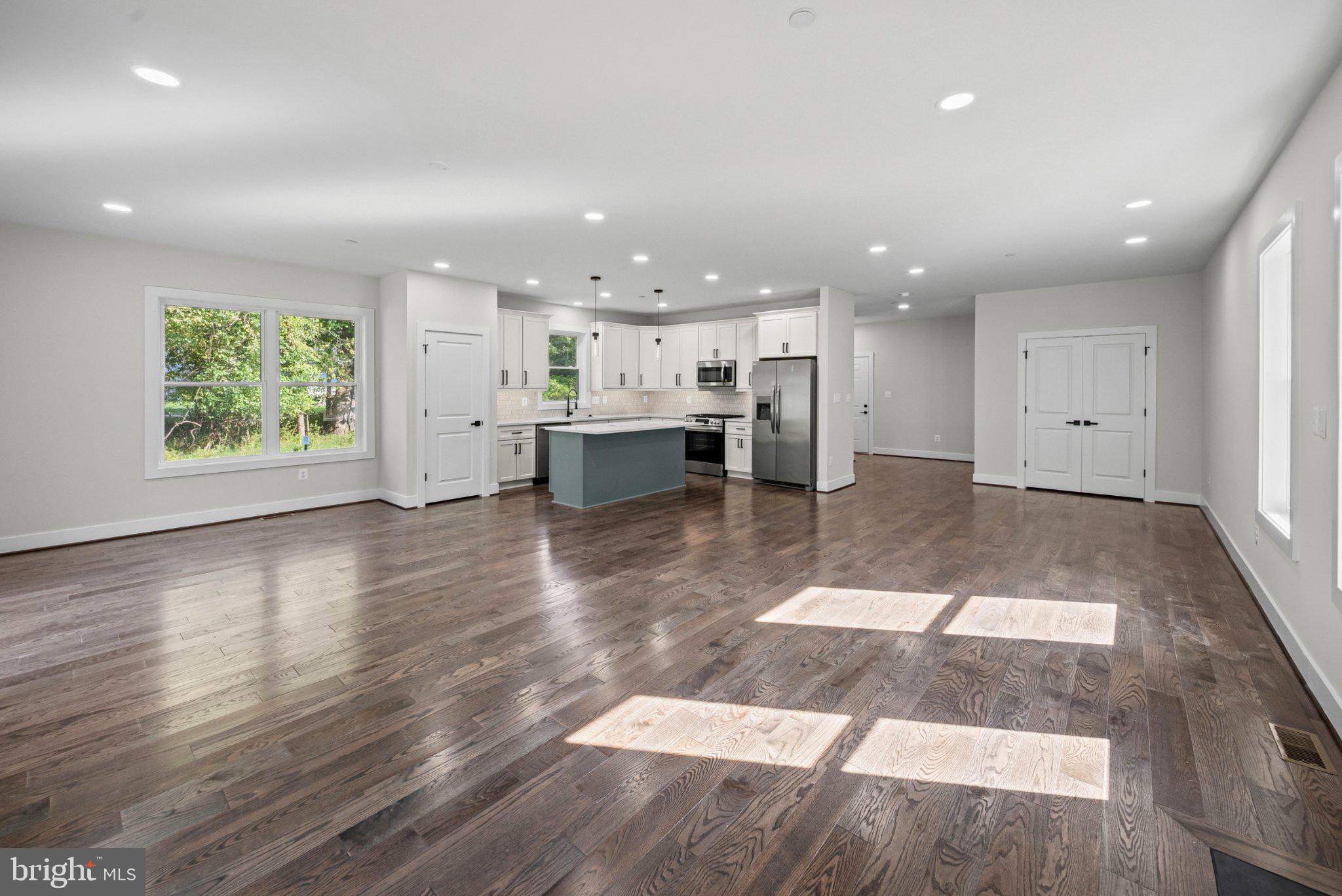 4816 OAKLAND PARK ROAD