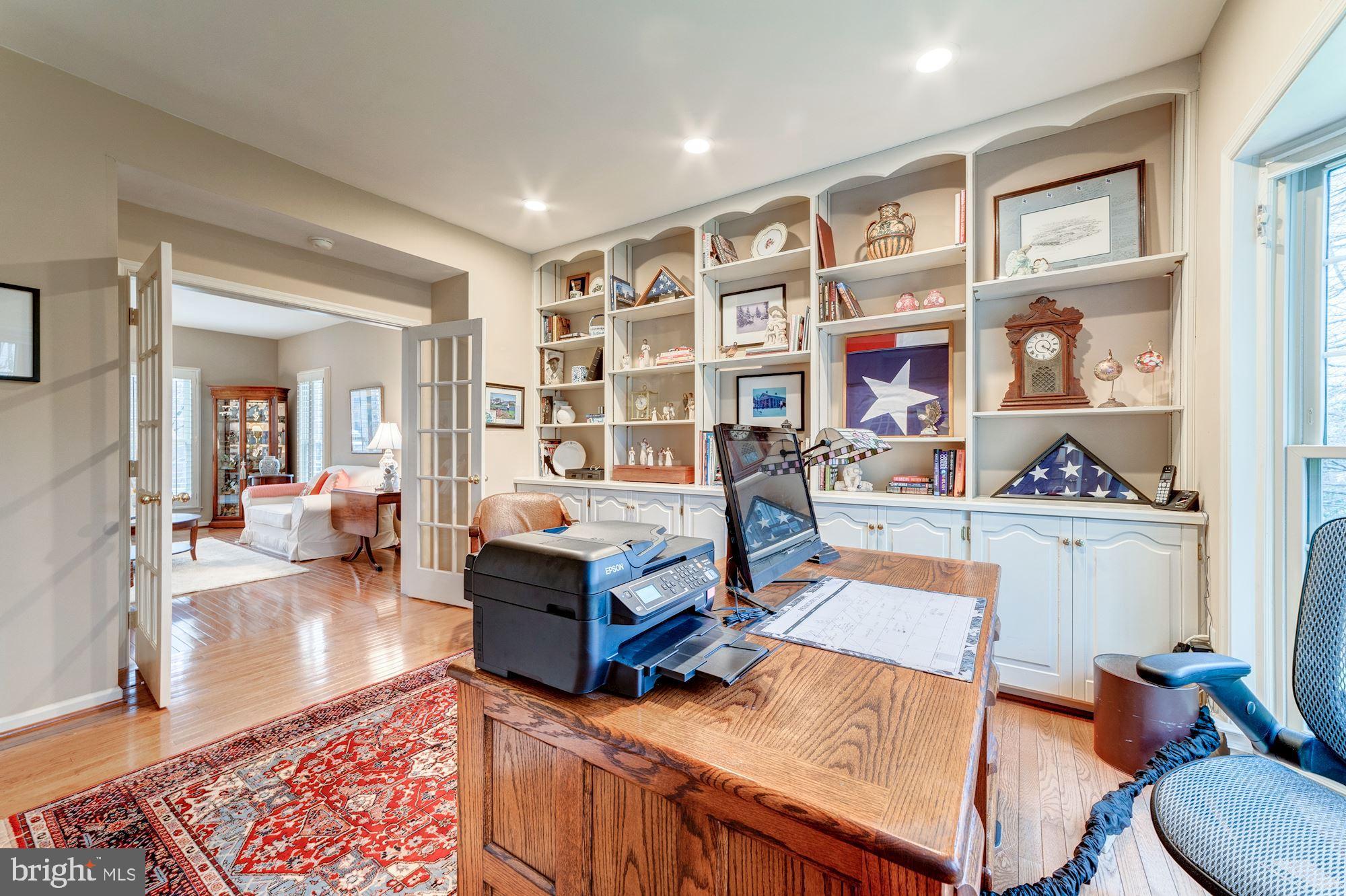 CROSSPOINTE - Residential