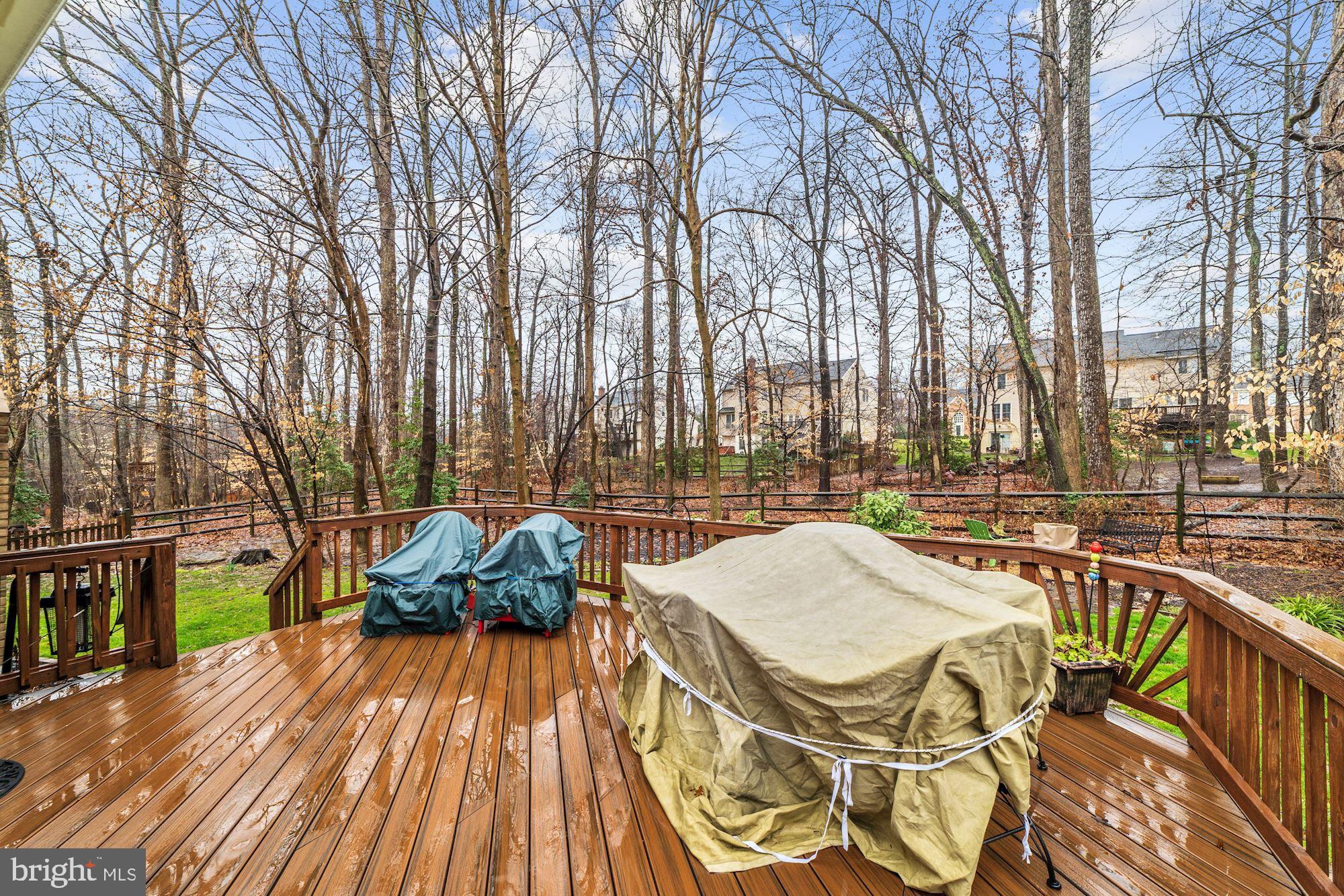 CROSSPOINTE - Residential