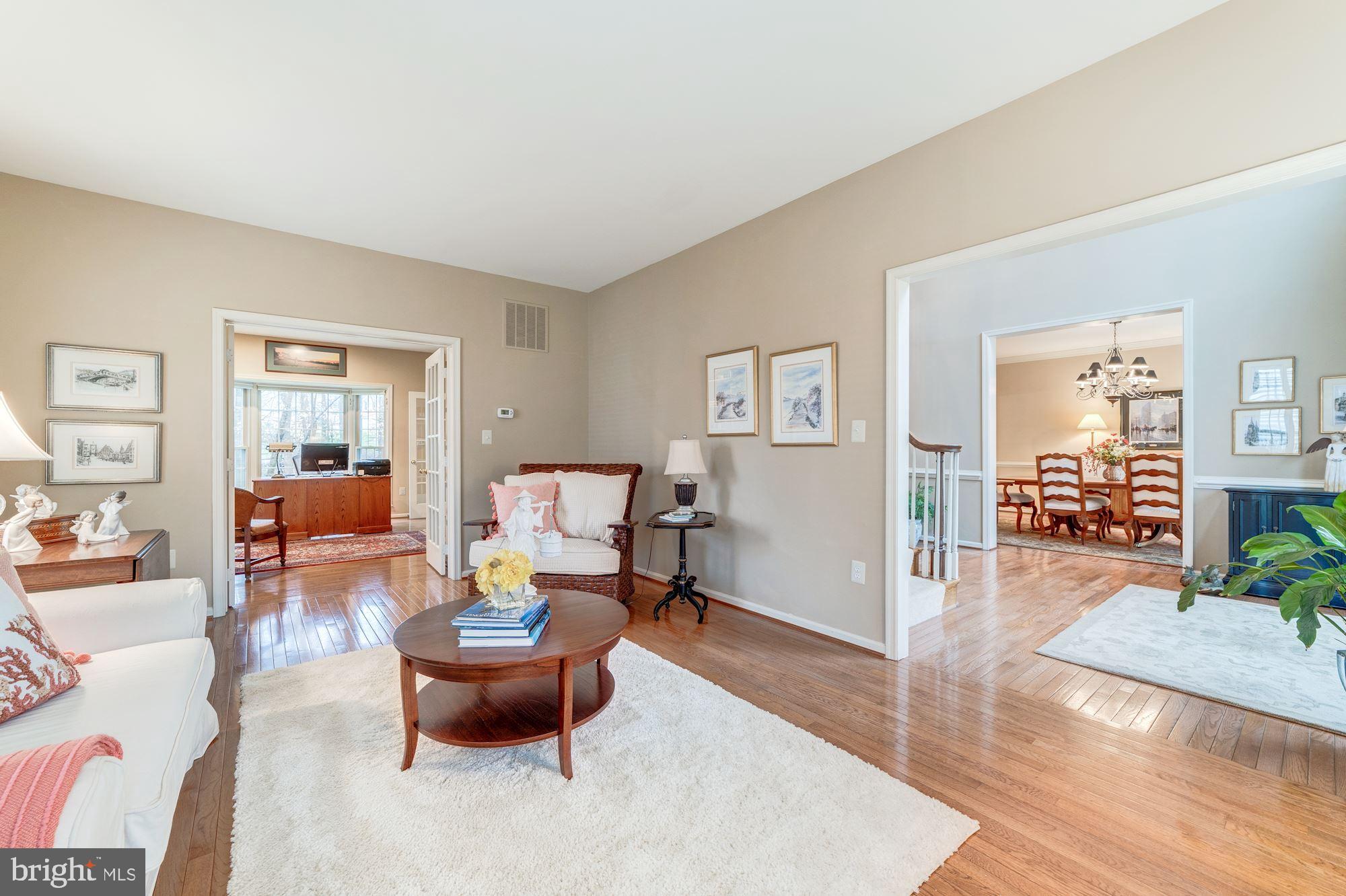 CROSSPOINTE - Residential