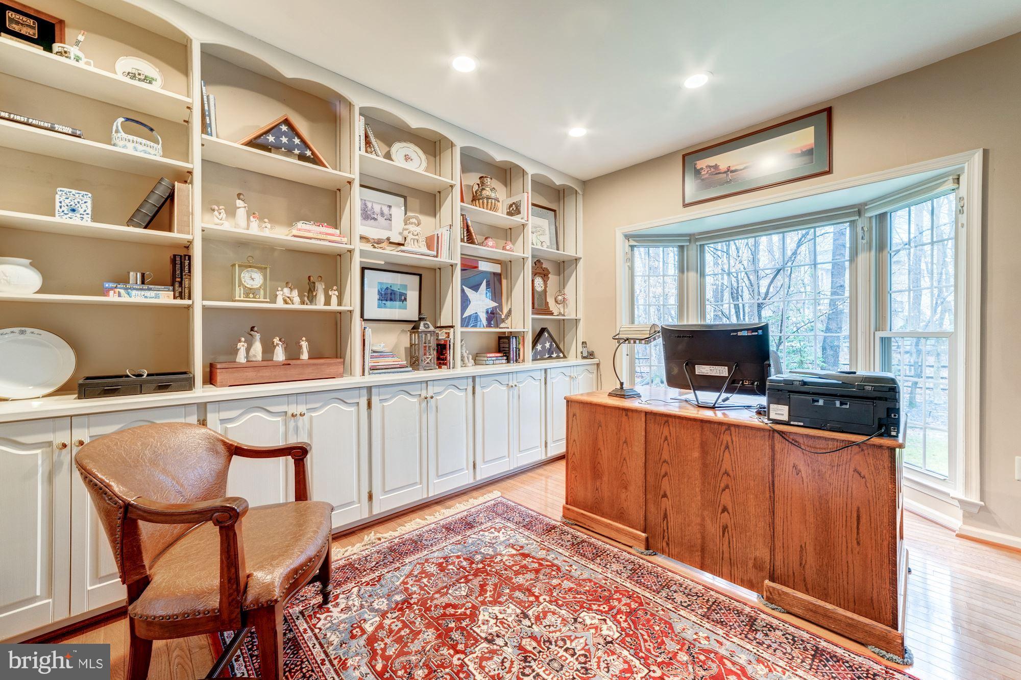 CROSSPOINTE - Residential