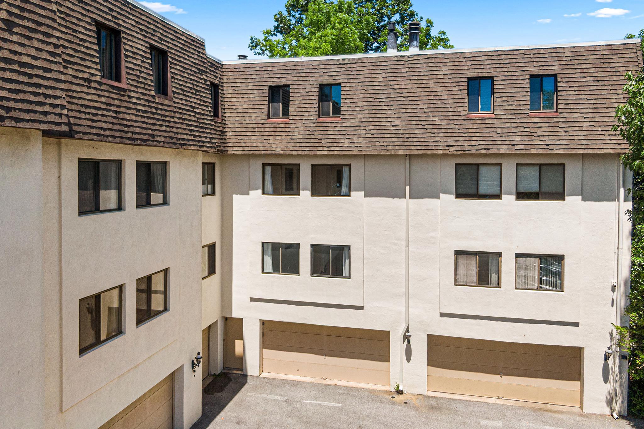 119 E MONTGOMERY AVENUE 7