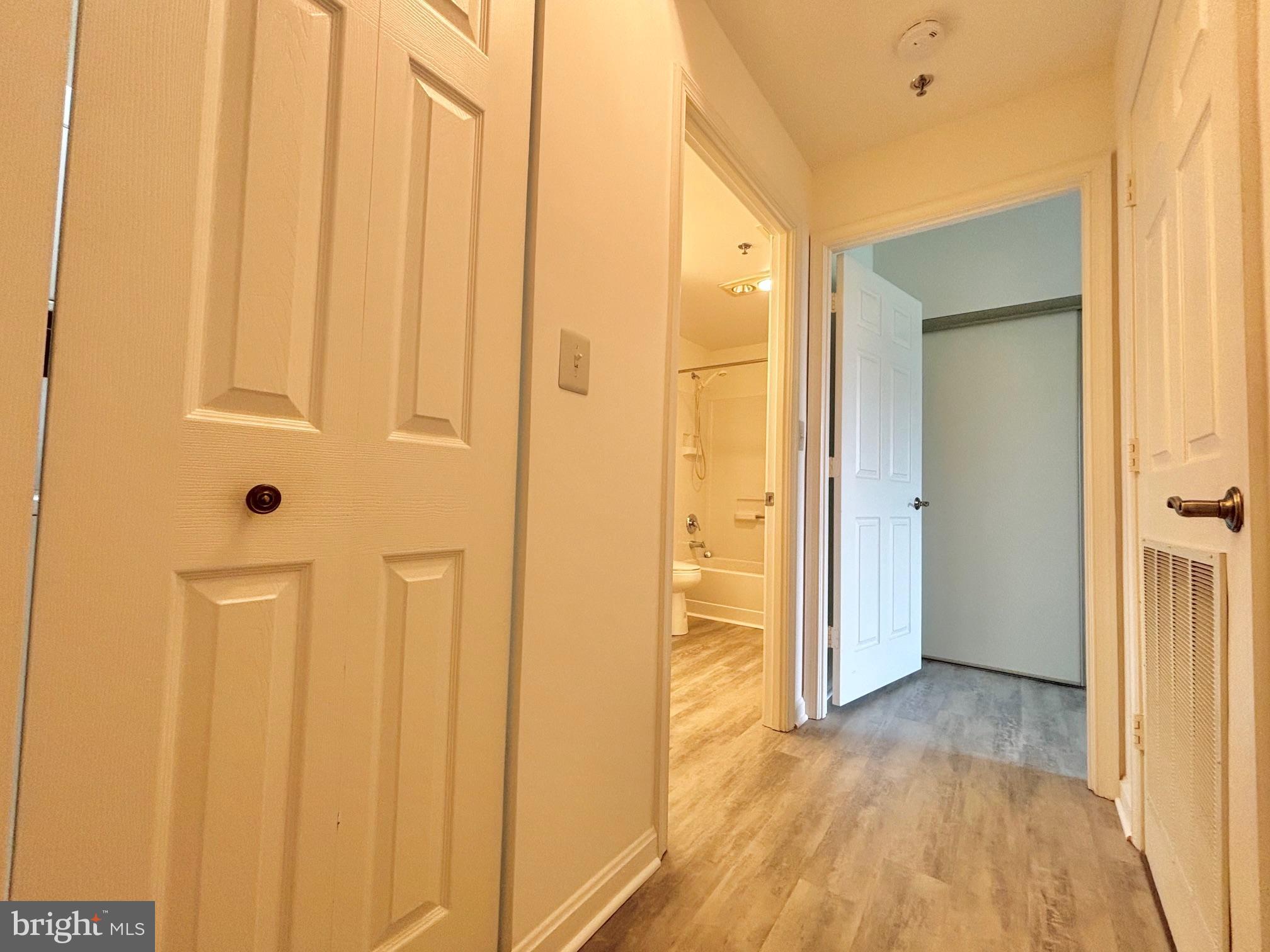 LEISURE WORLD - Residential