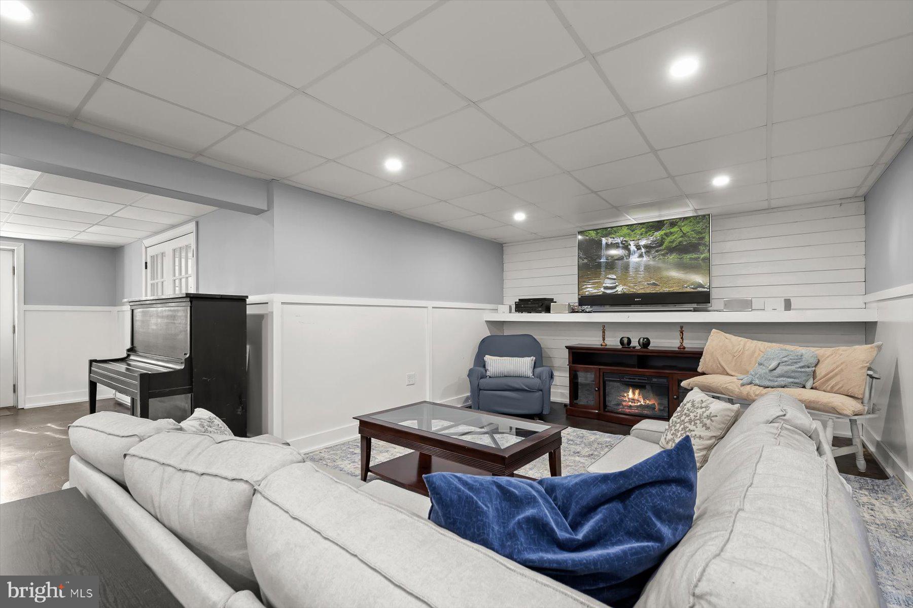 MOORESFIELD - Residential