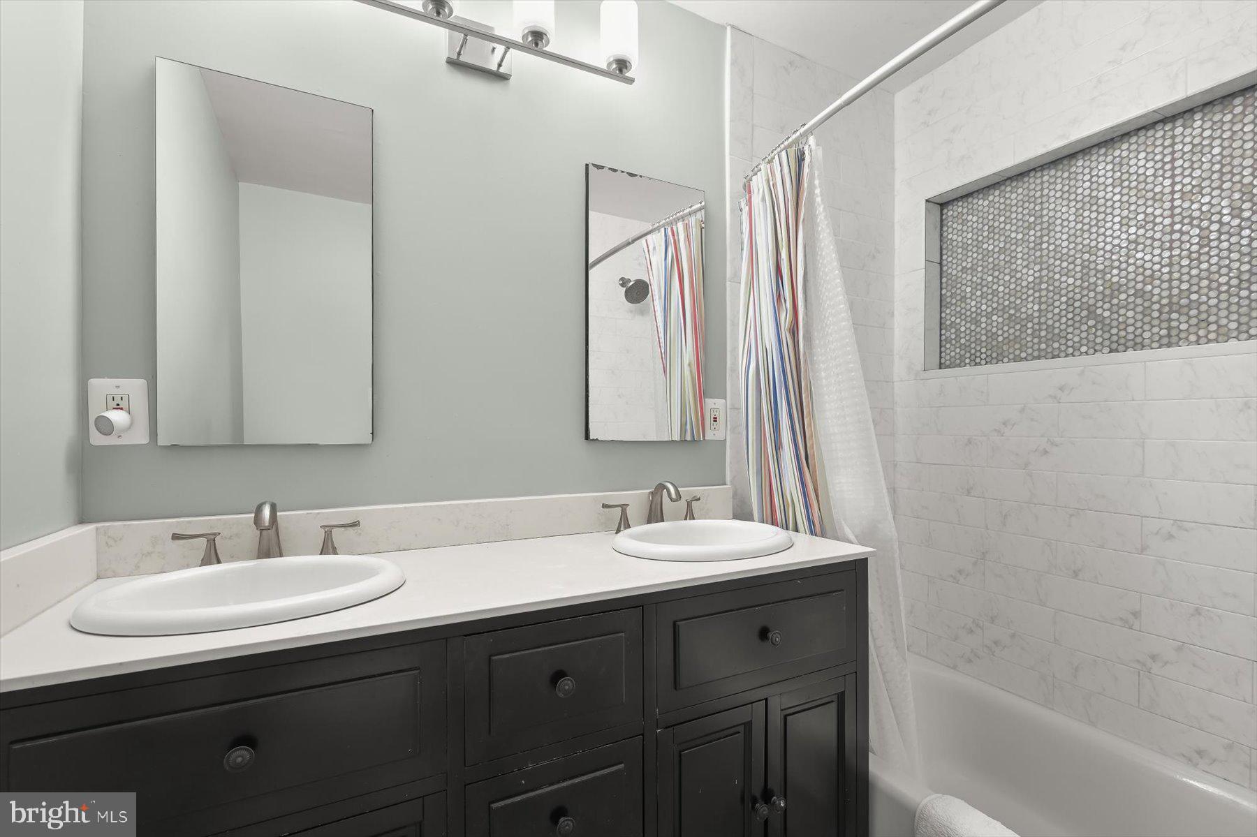 MOORESFIELD - Residential