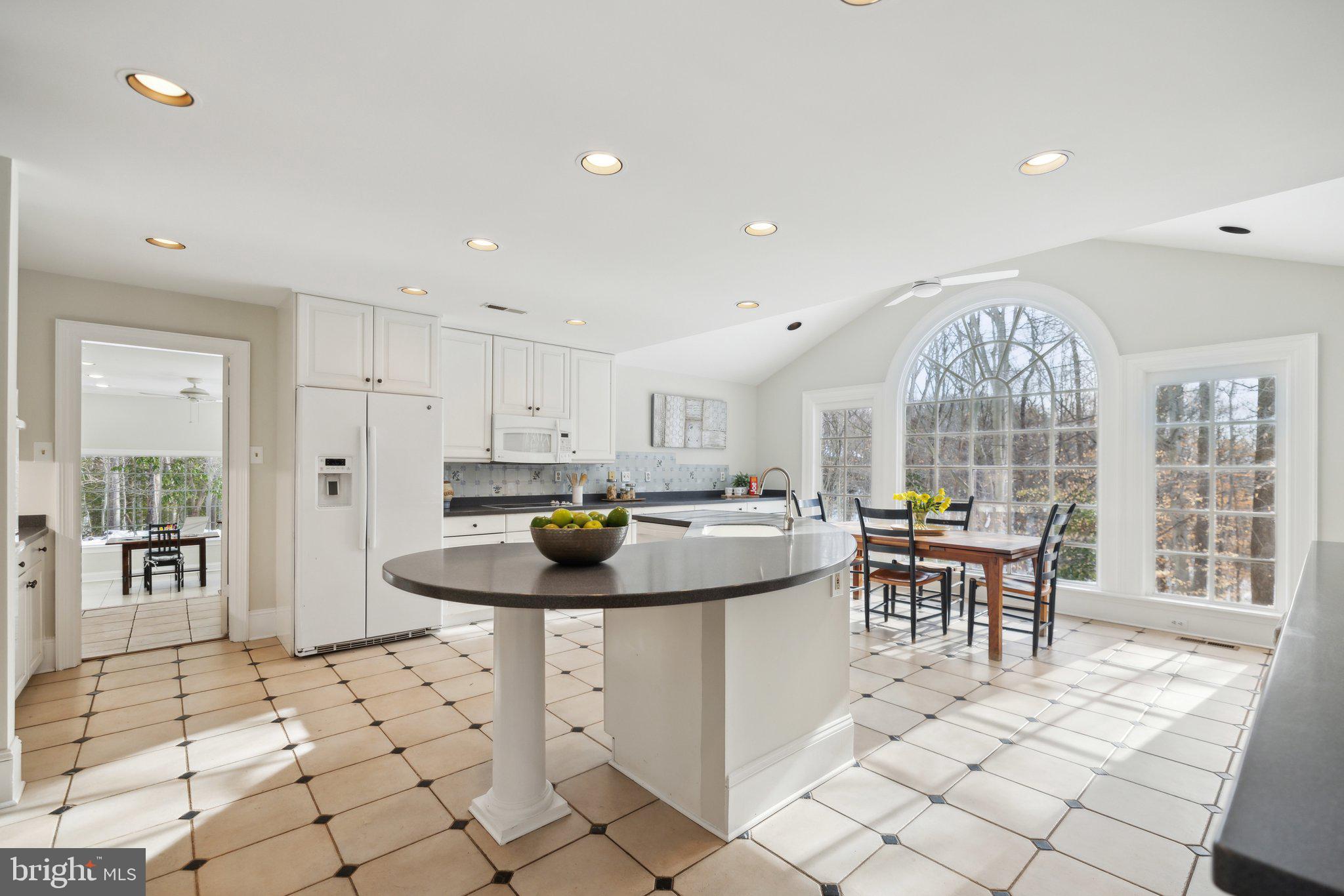 MAZZA WOODS - Residential