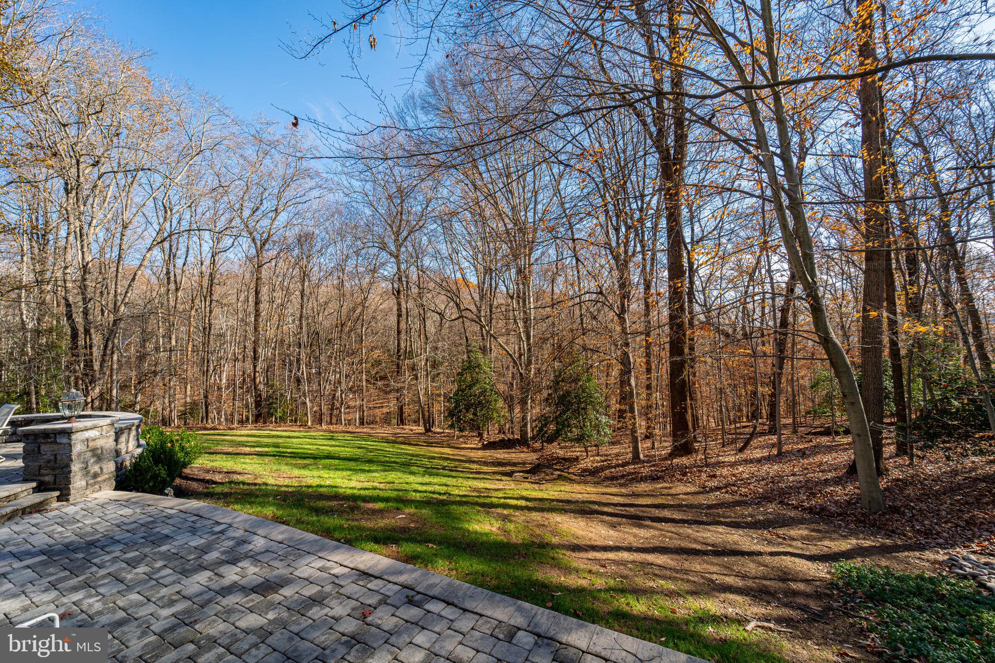 MAZZA WOODS - Residential