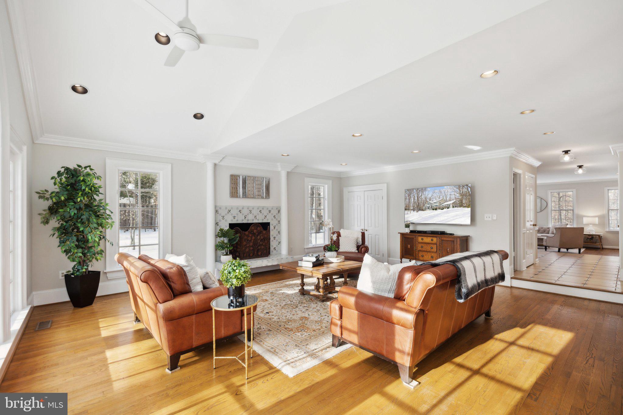 MAZZA WOODS - Residential