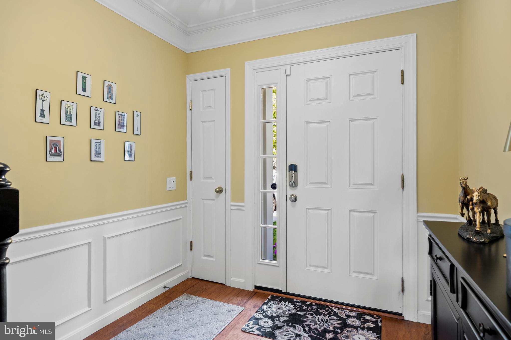 48 SNOWBERRY LANE