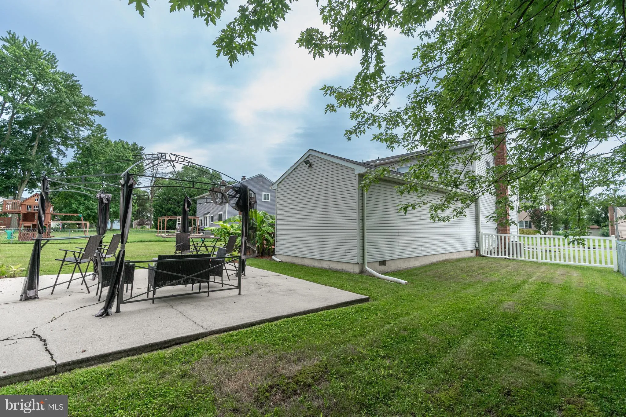 Mount Laurel, New Jersey 08054, United States, 5 Bedrooms Bedrooms, ,4 BathroomsBathrooms,Residential,Active,175887