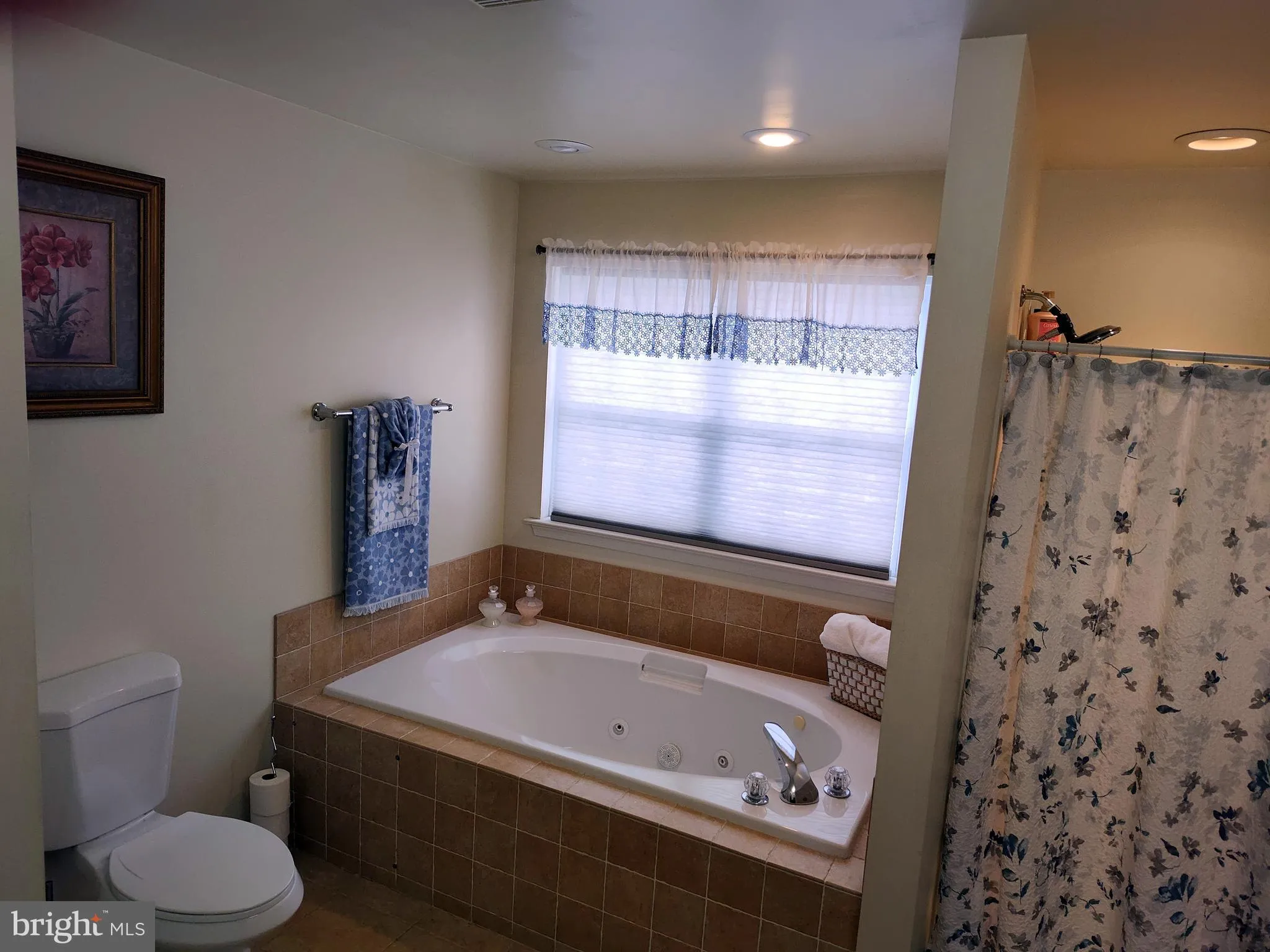 Blandon, Pennsylvania 19510, United States, 4 Bedrooms Bedrooms, ,3 BathroomsBathrooms,Residential,Active,108144