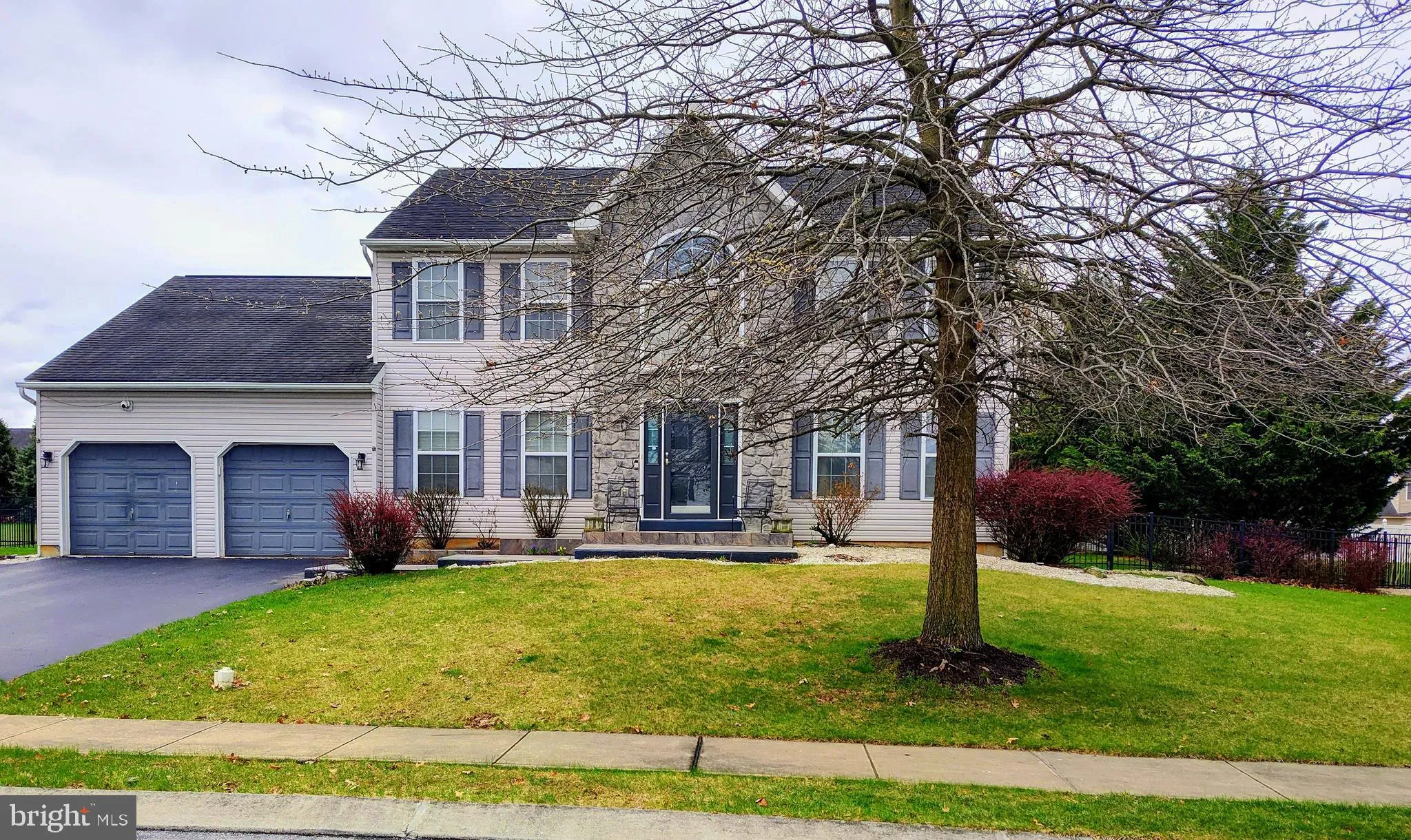 Blandon, Pennsylvania 19510, United States, 4 Bedrooms Bedrooms, ,3 BathroomsBathrooms,Residential,Active,108144