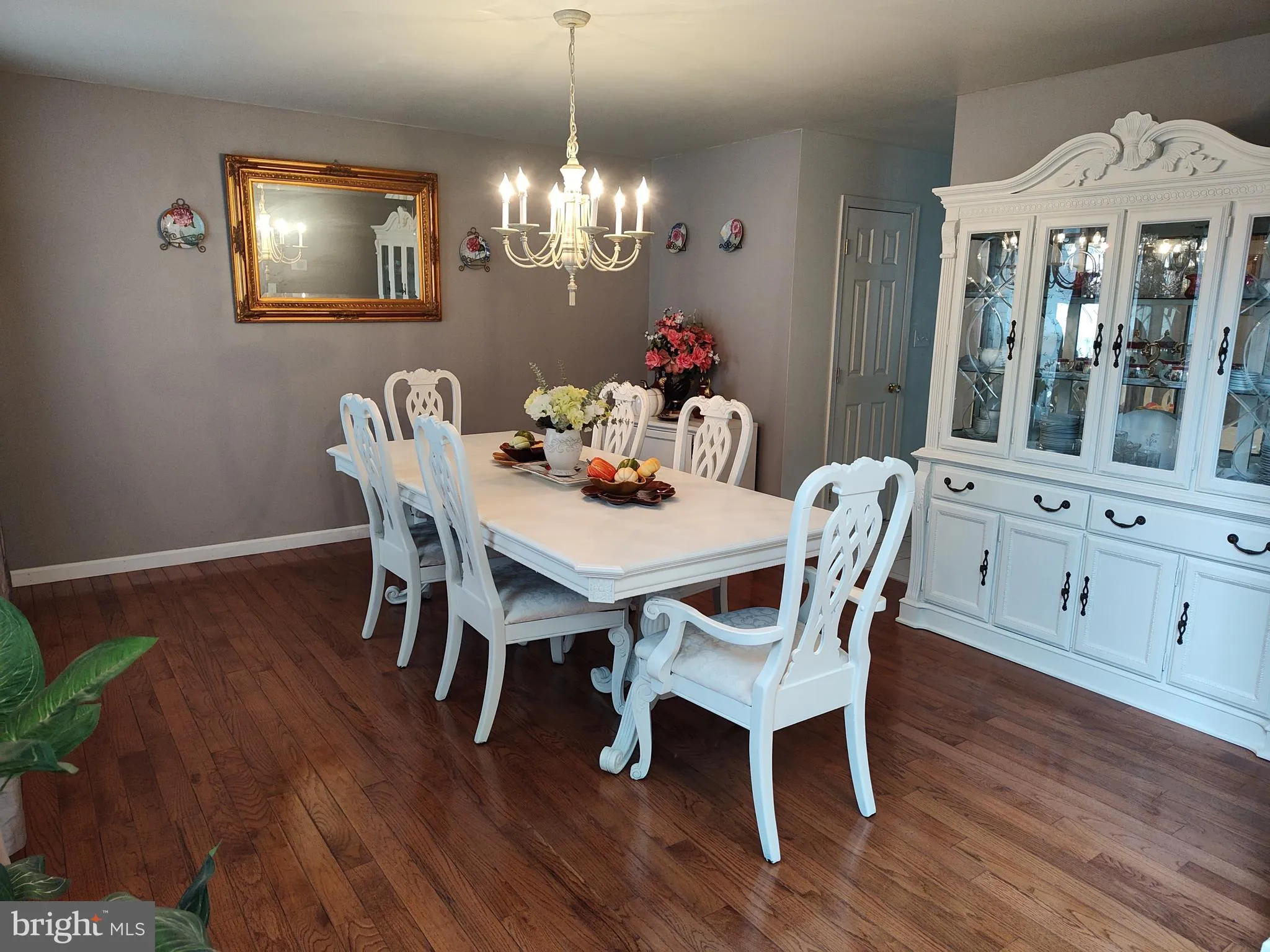 Blandon, Pennsylvania 19510, United States, 4 Bedrooms Bedrooms, ,3 BathroomsBathrooms,Residential,Active,108144