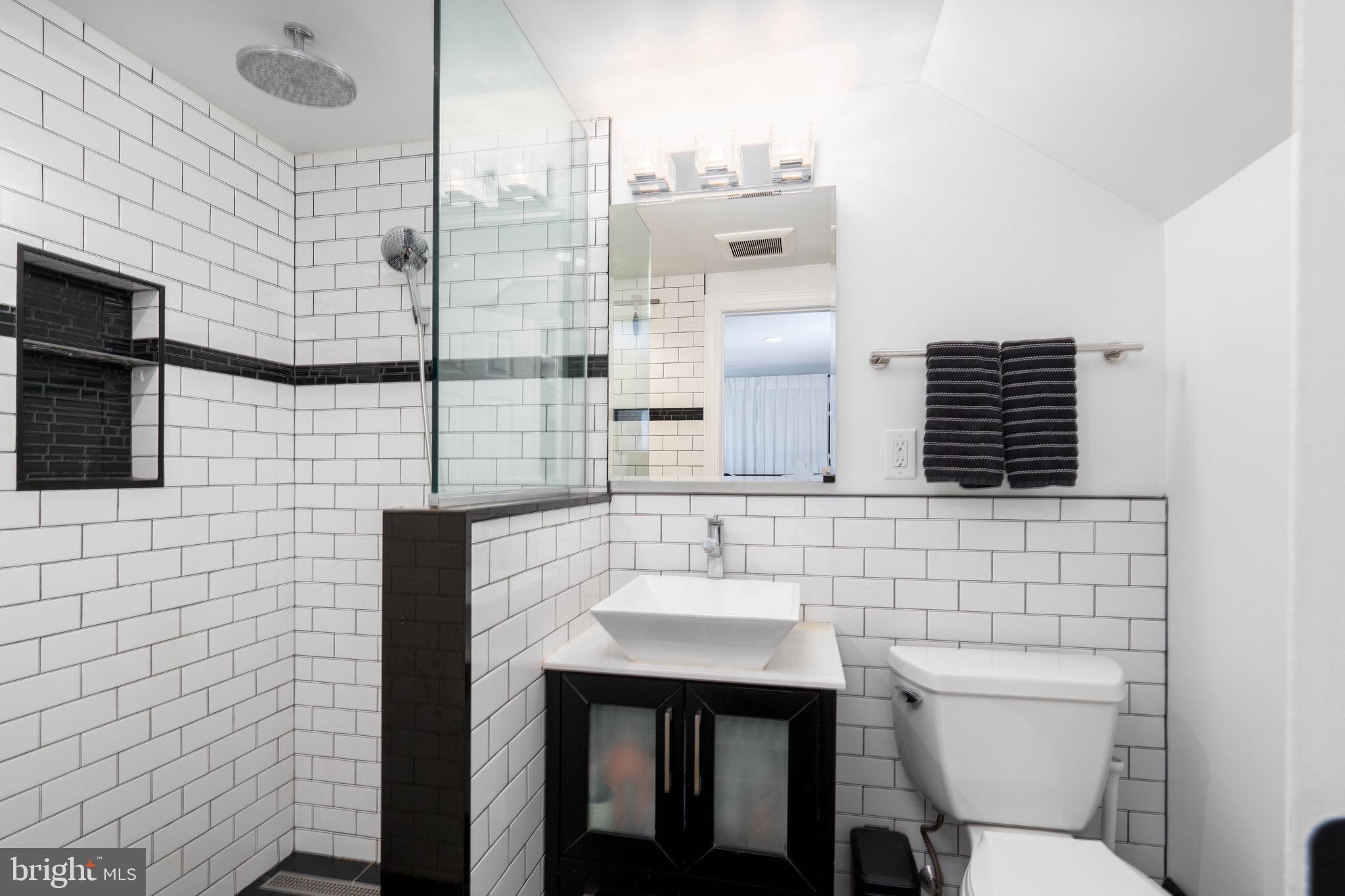 RIVERSIDE GARDENS - Residential