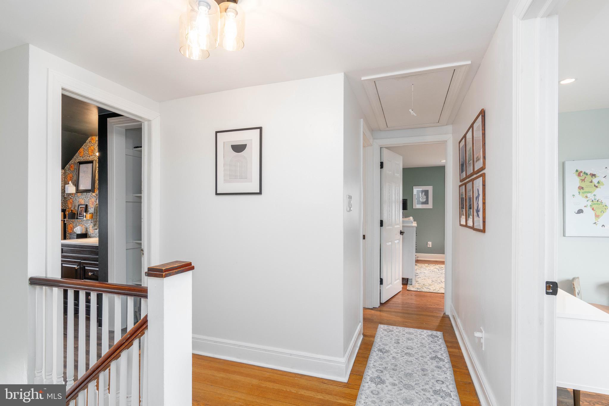 RIVERSIDE GARDENS - Residential