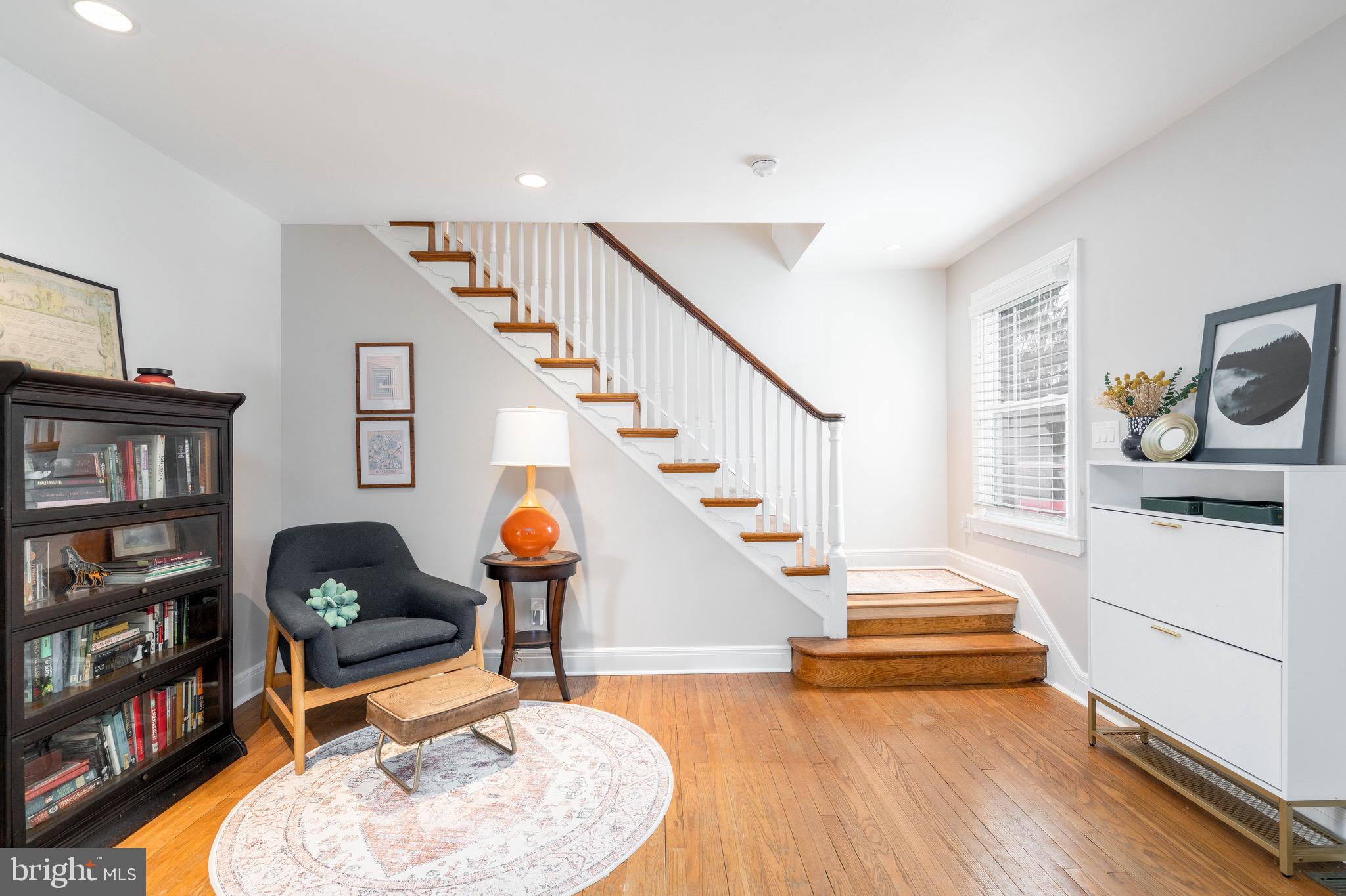 RIVERSIDE GARDENS - Residential