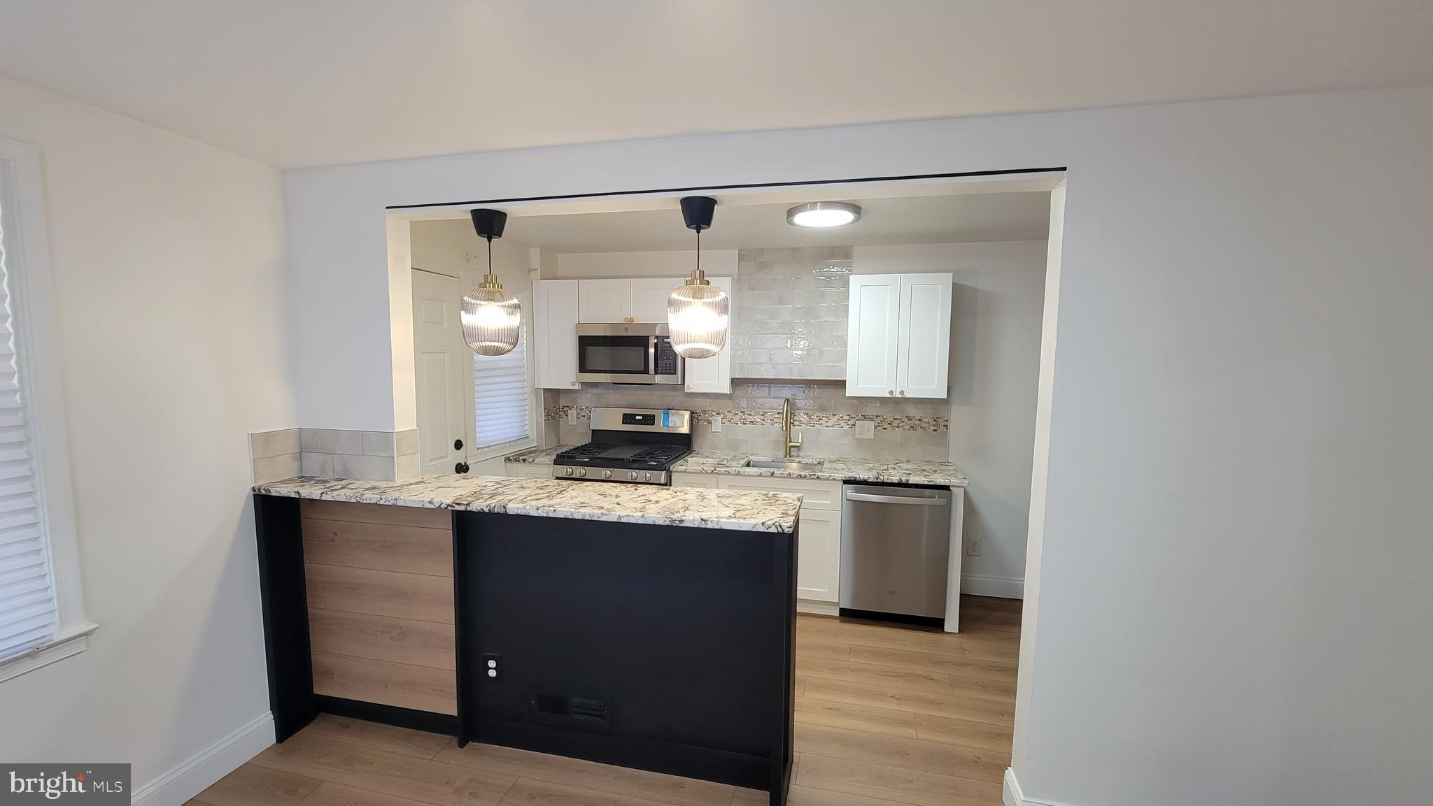 BELAIR-EDISON - Residential