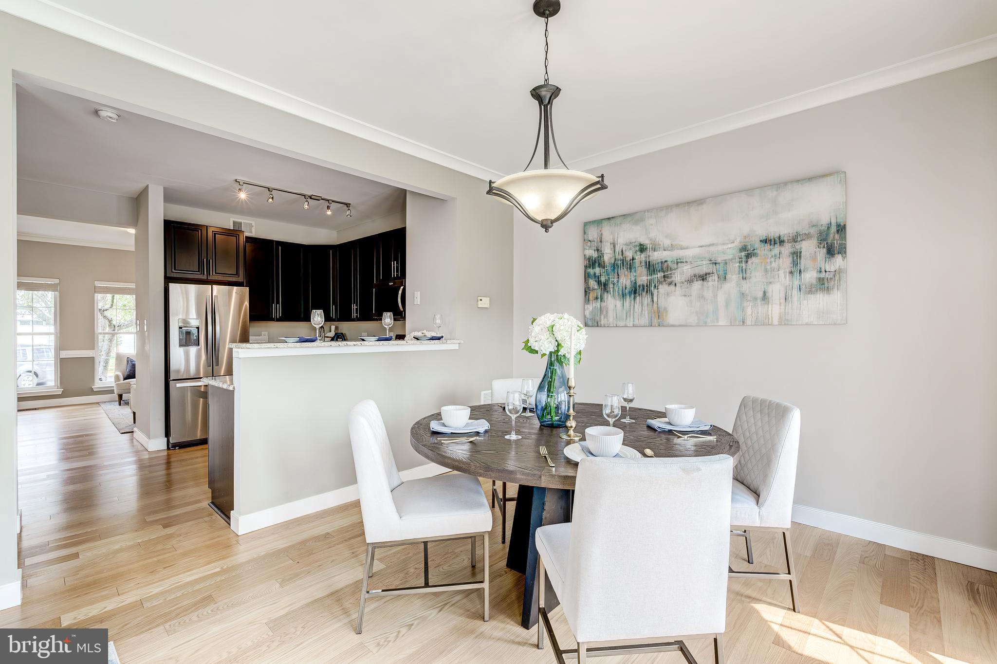 ASHBURN VILLAGE - Residential