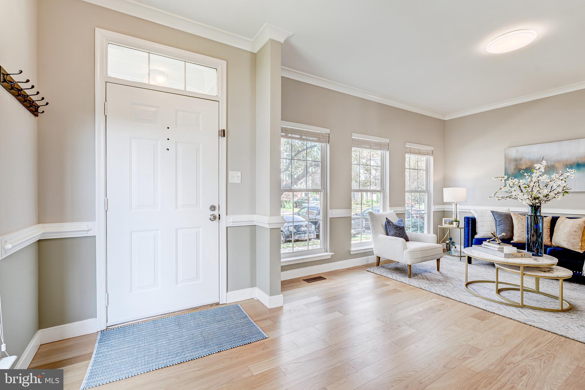 ASHBURN VILLAGE - Residential