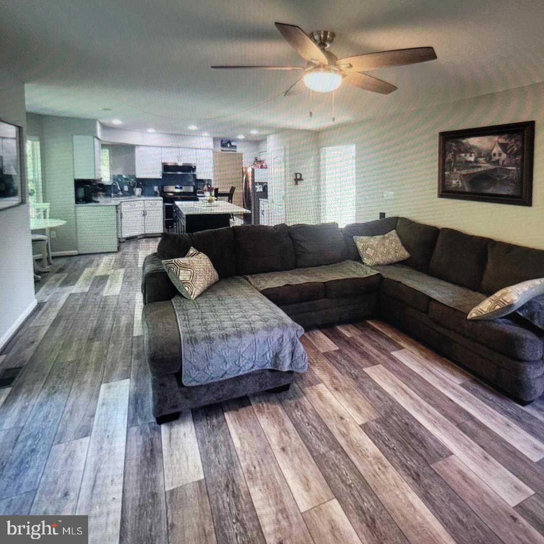 SUMMERVALE - Residential Lease