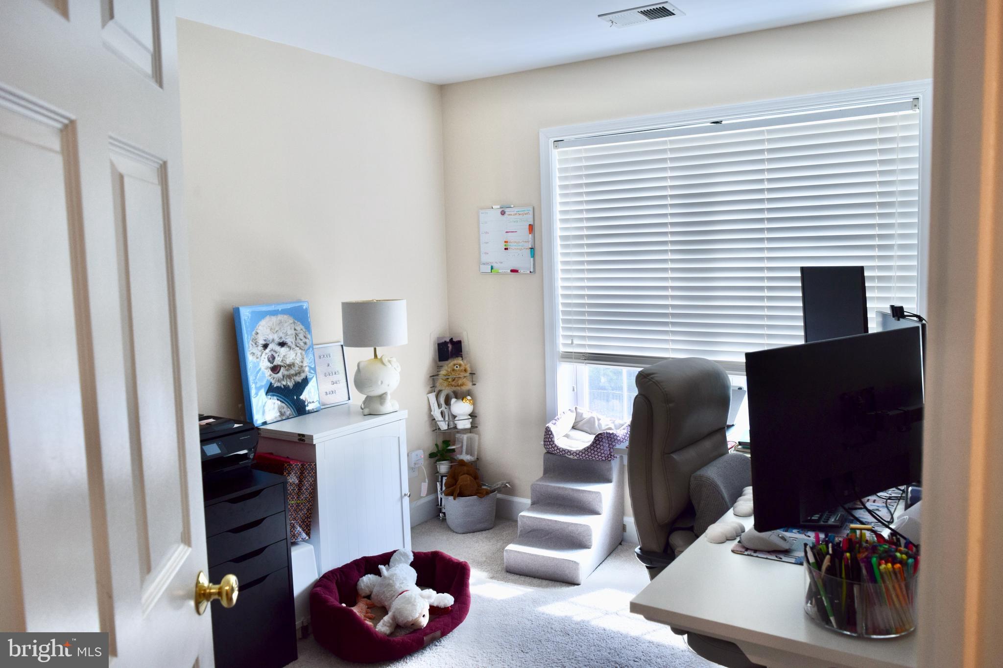 COPPERMINE CROSSING - Residential Lease