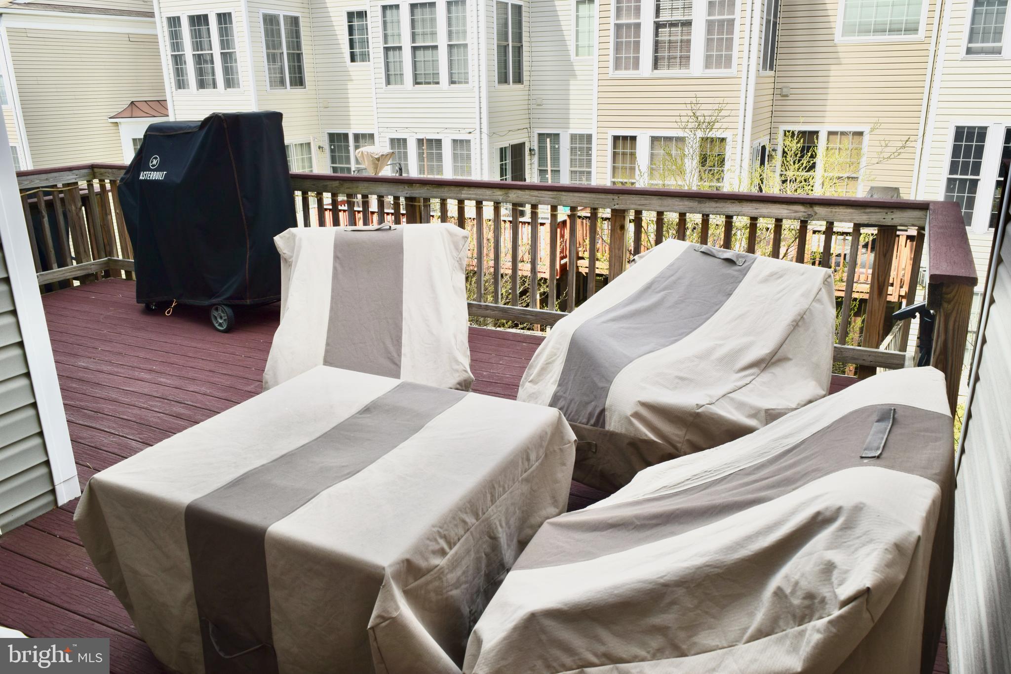 COPPERMINE CROSSING - Residential Lease