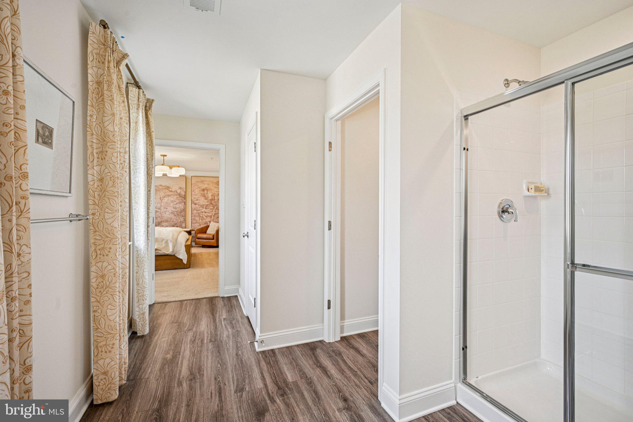 THE GRANARY AT DRAPER FARM - Residential