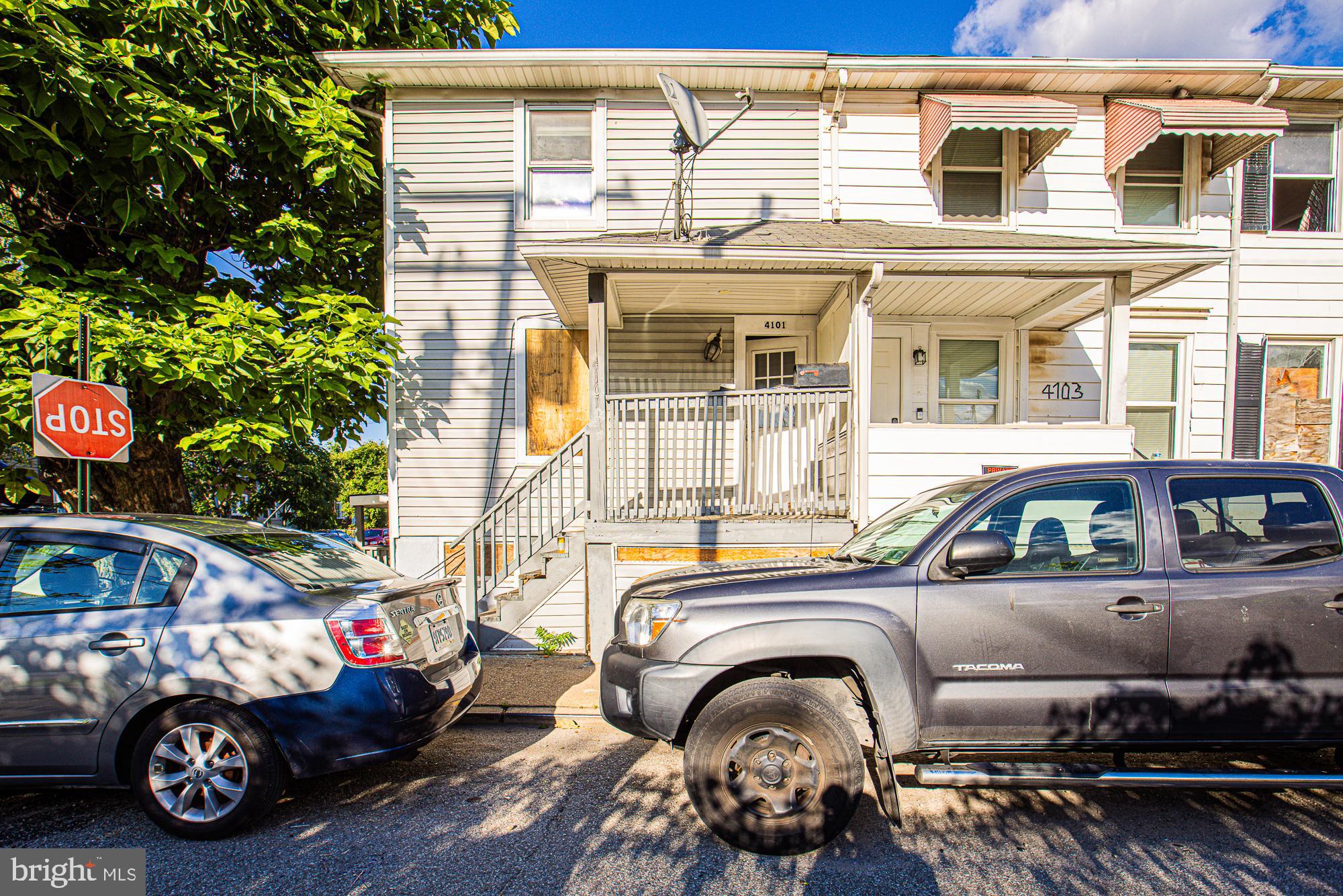 Great investment property with lots of potential! Come see this 2 bedroom 1 bathroom property today before it's gone. With a waterproofed basement and forced central air, this property just needs a few updates to be rent ready.