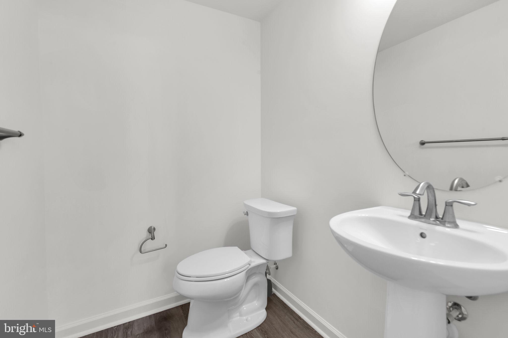 4510 BATHGATE COURT