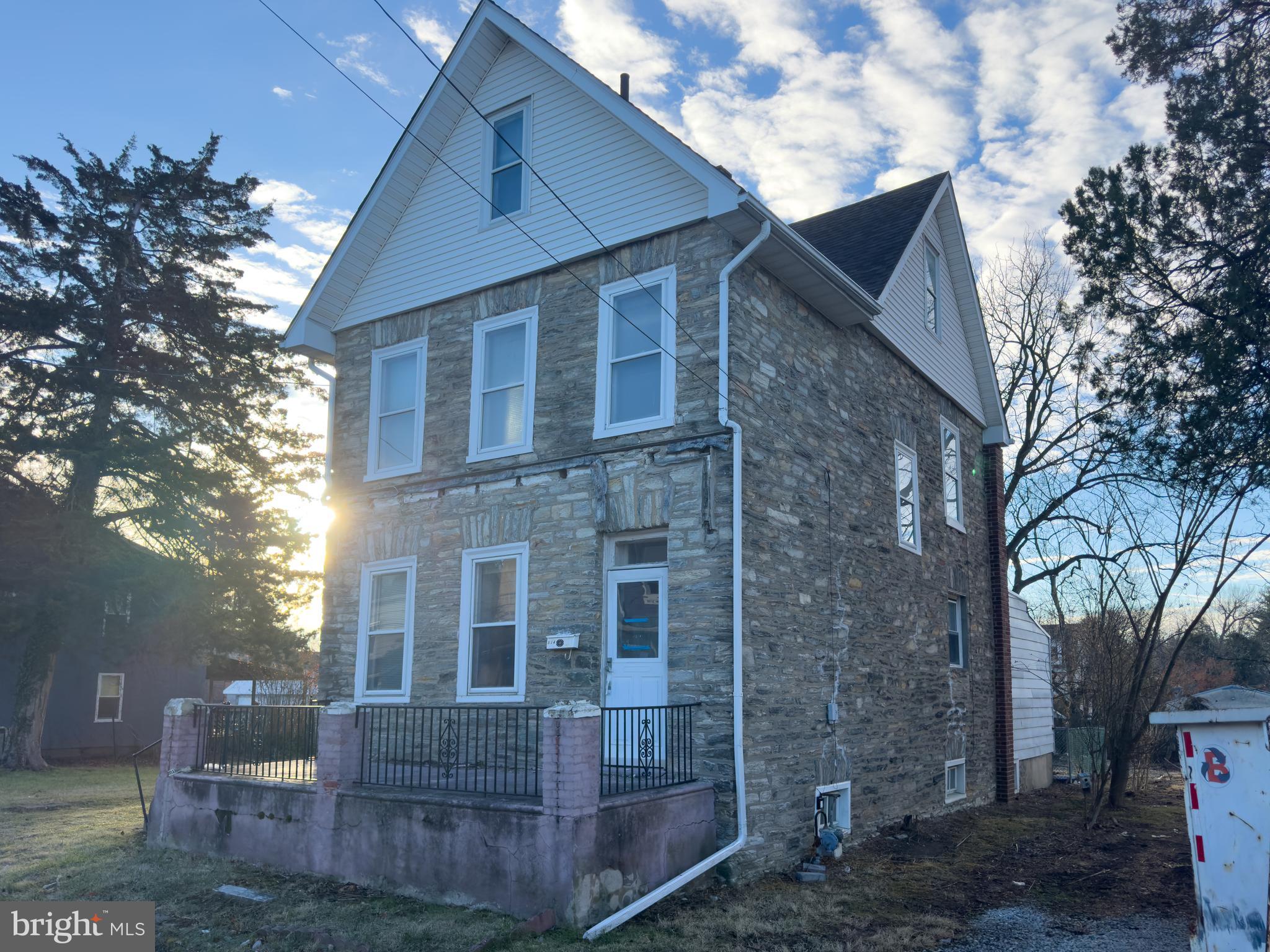 514 EAST AVENUE