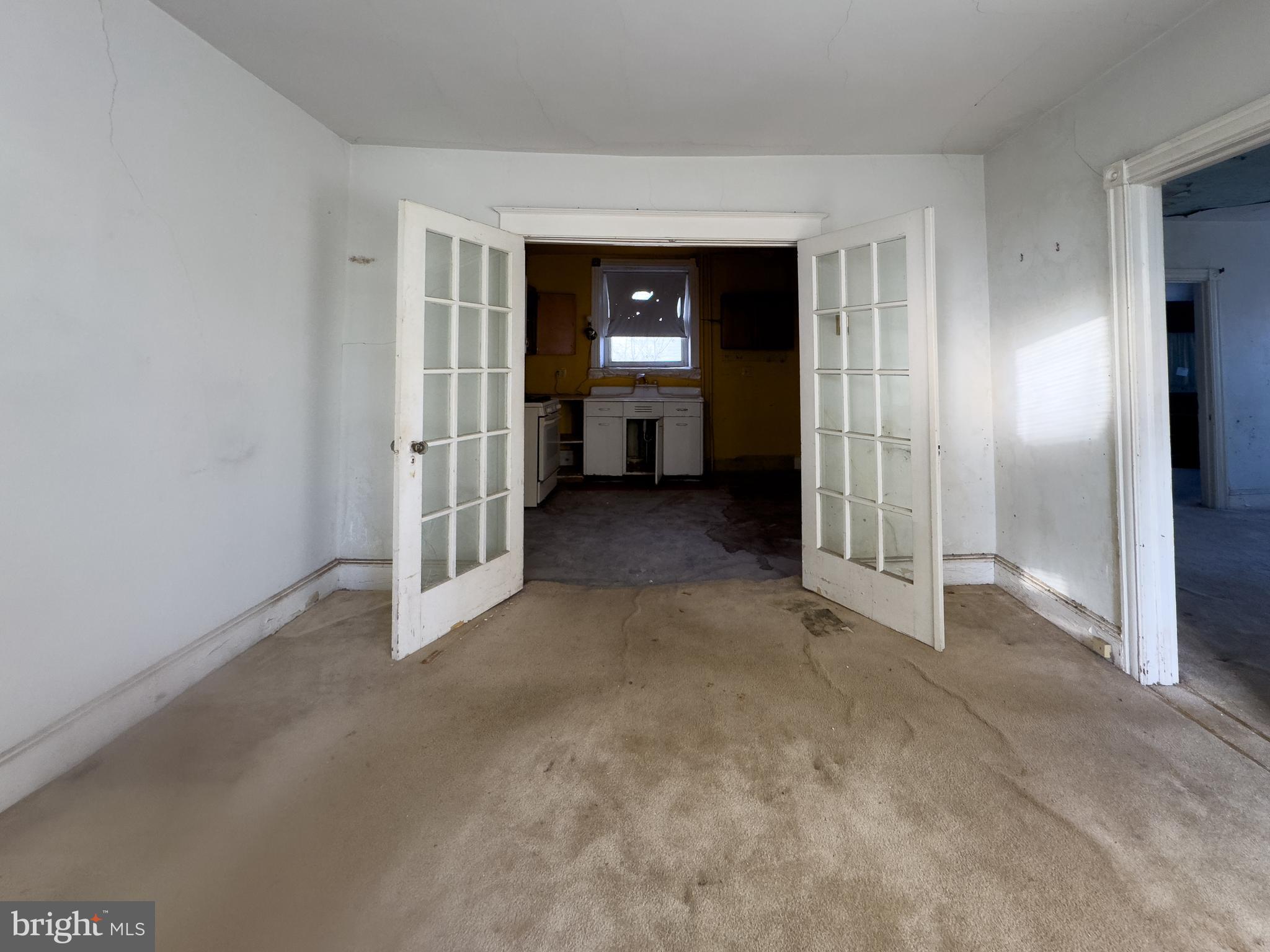 GLENSIDE - Residential