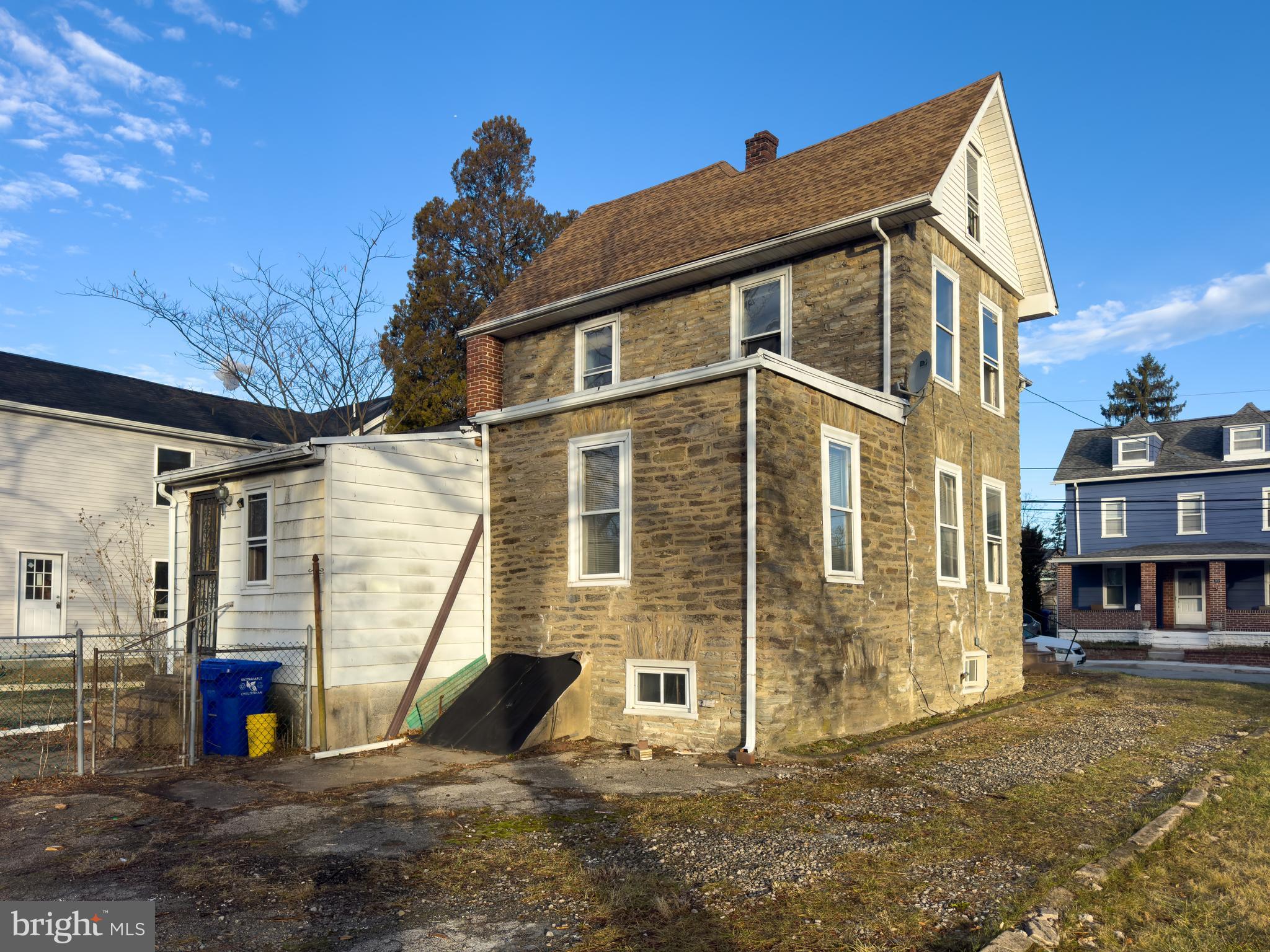 GLENSIDE - Residential
