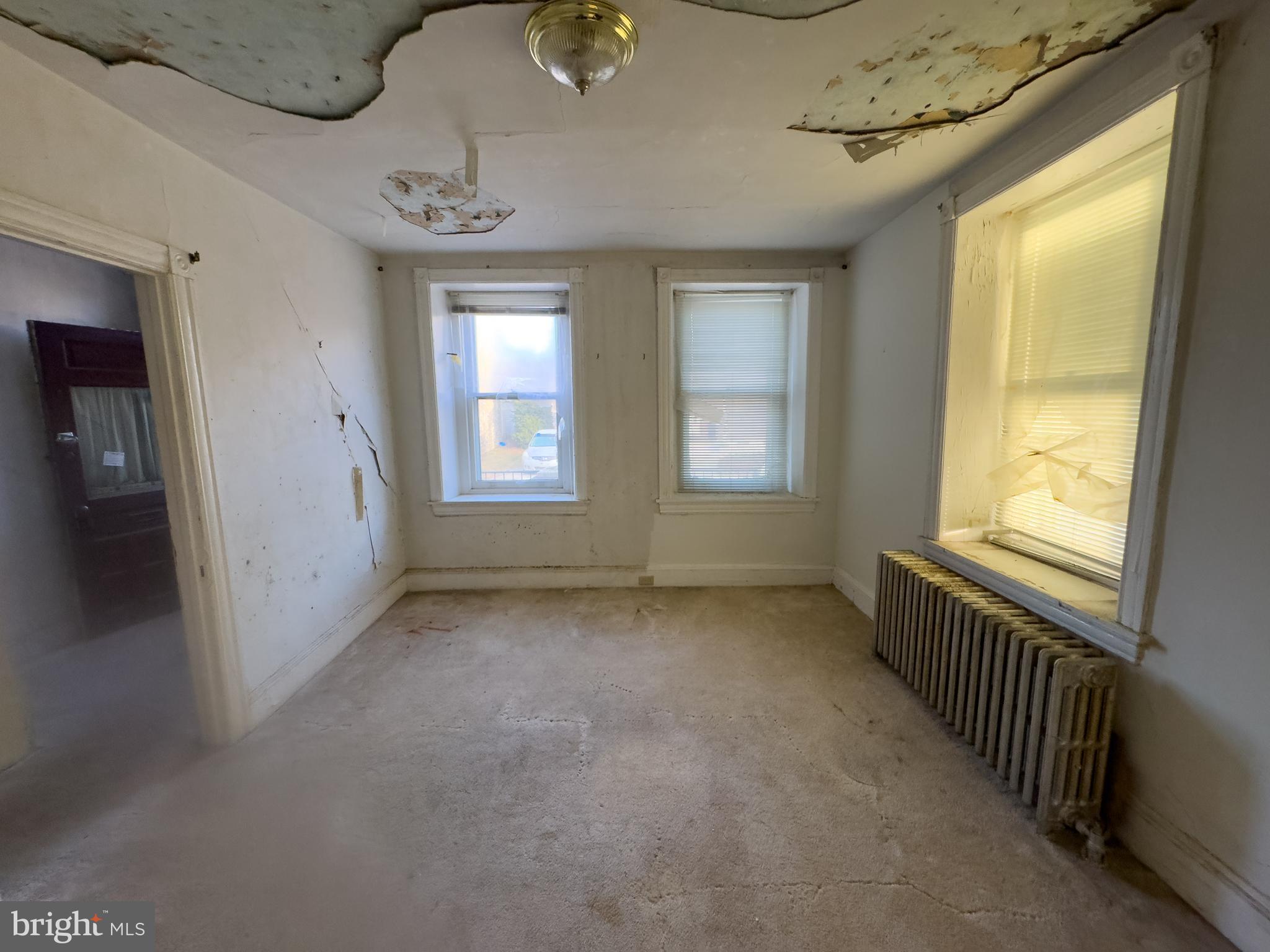 GLENSIDE - Residential