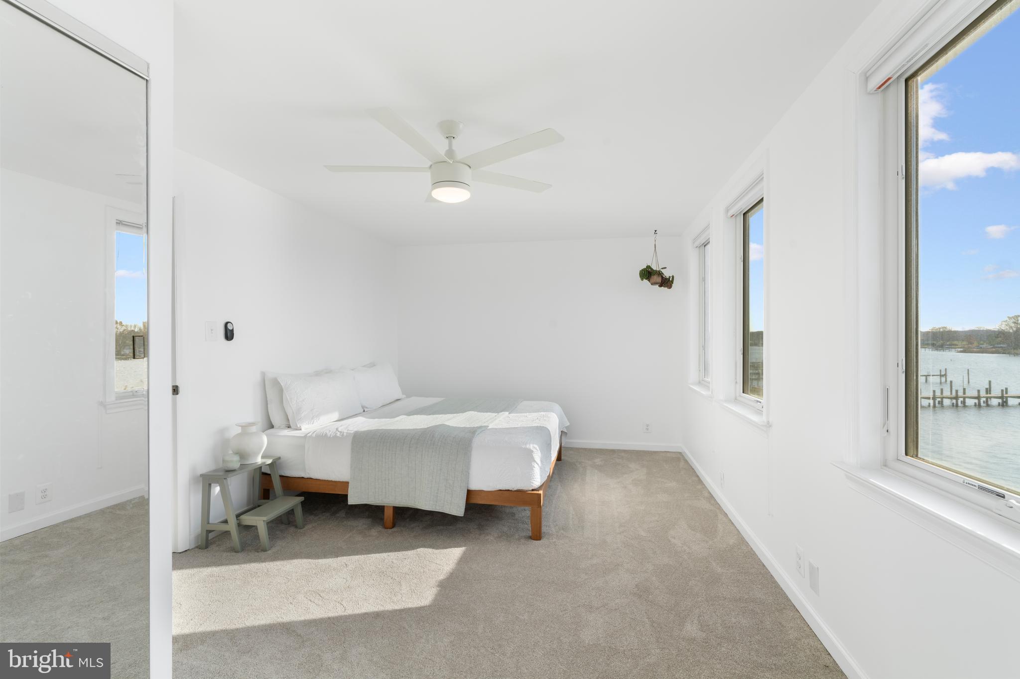 LODGE FOREST - Residential Lease