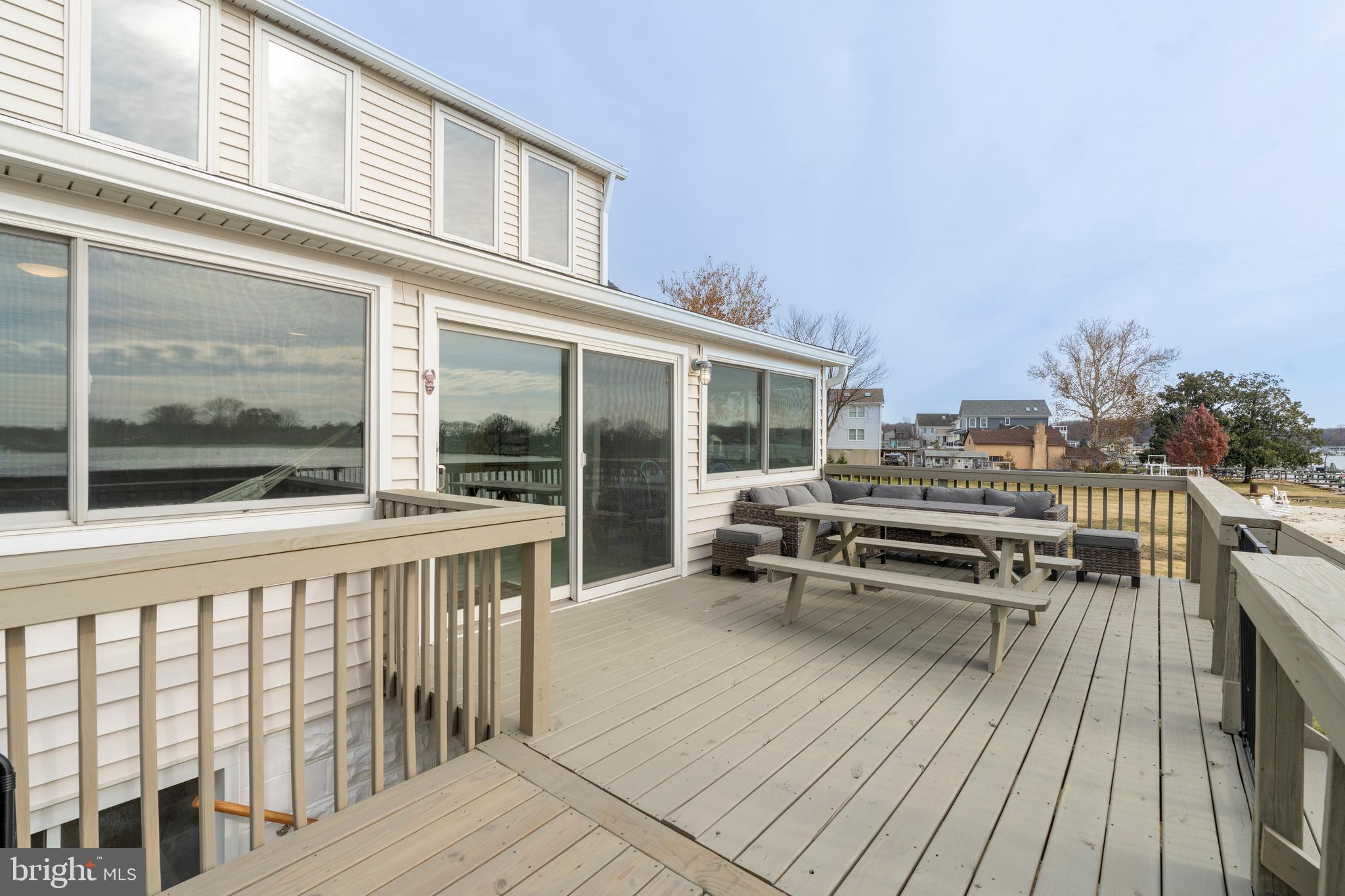 LODGE FOREST - Residential Lease