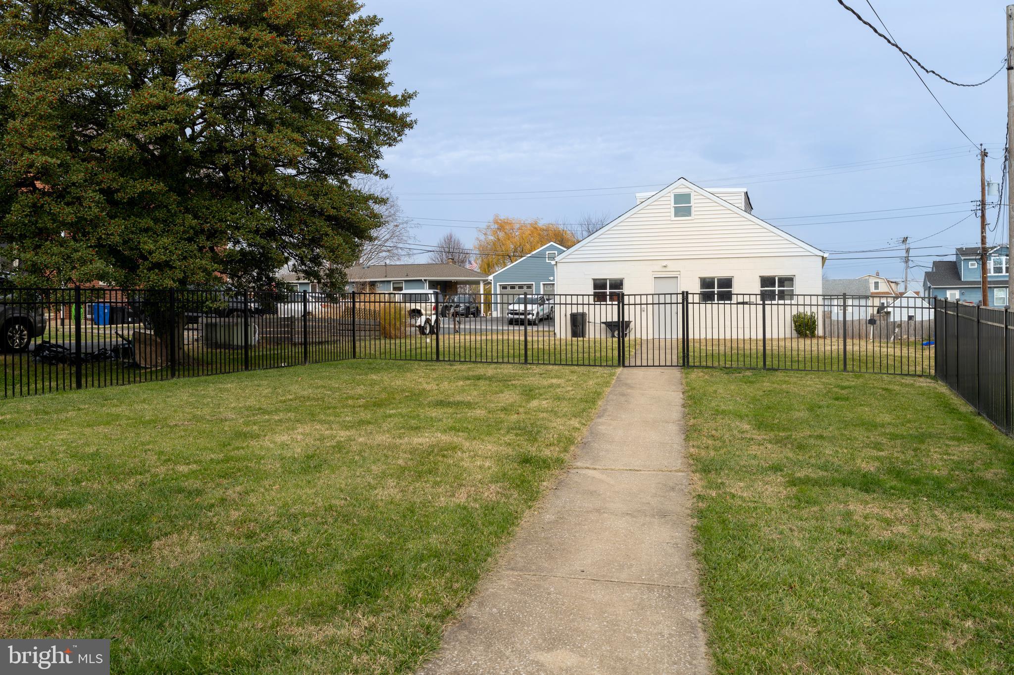 LODGE FOREST - Residential Lease