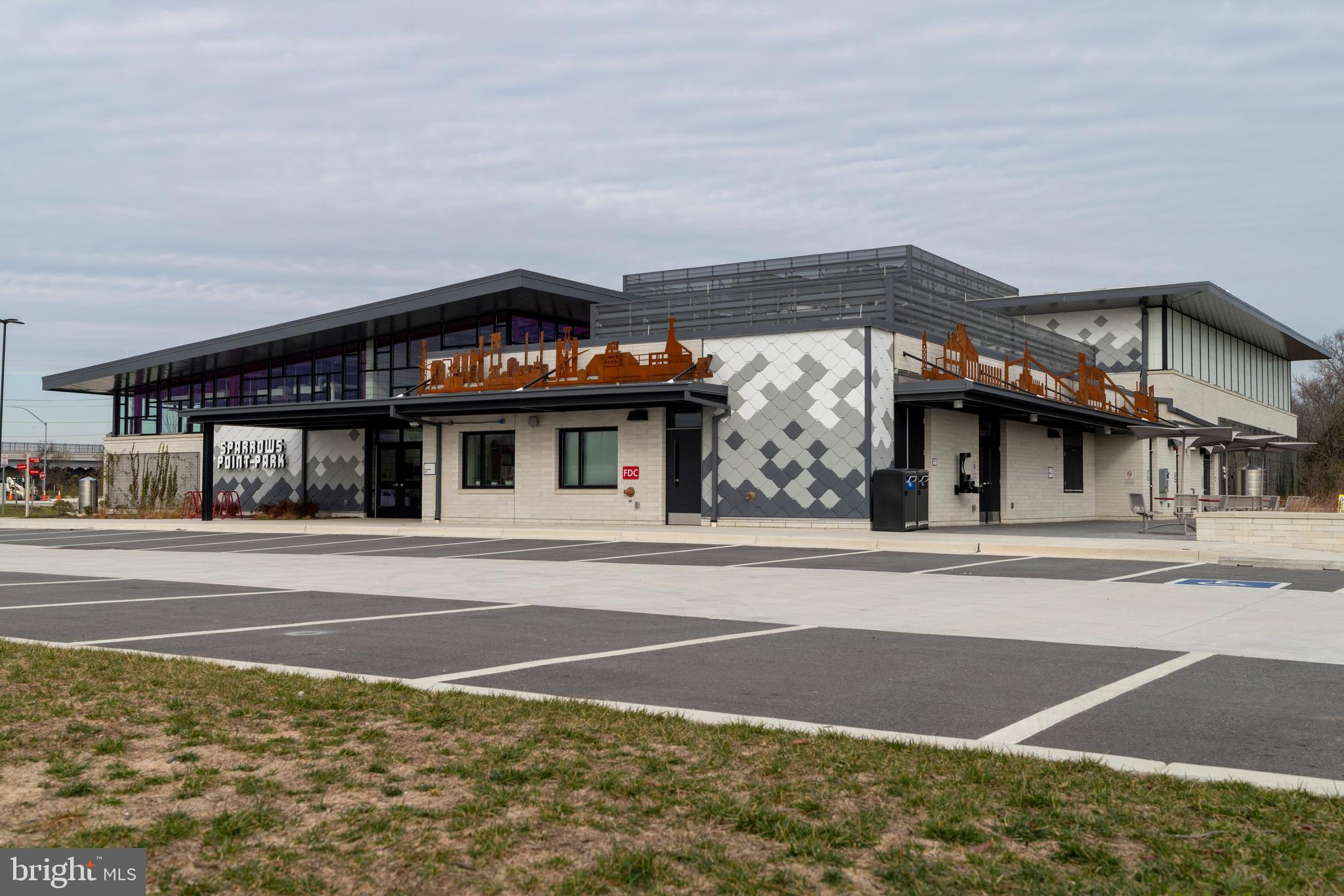 LODGE FOREST - Residential Lease