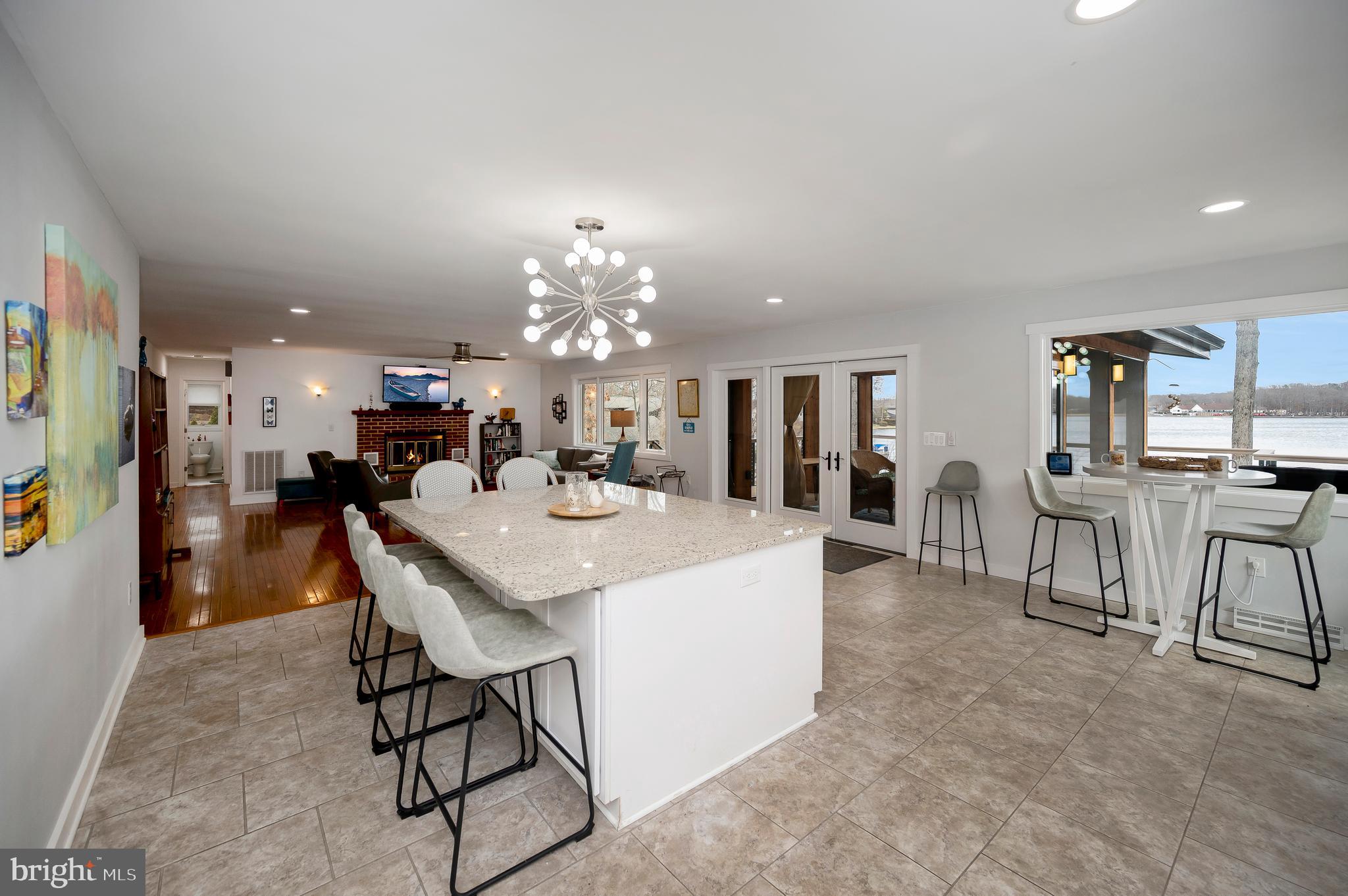 LAKE OF THE WOODS - Residential