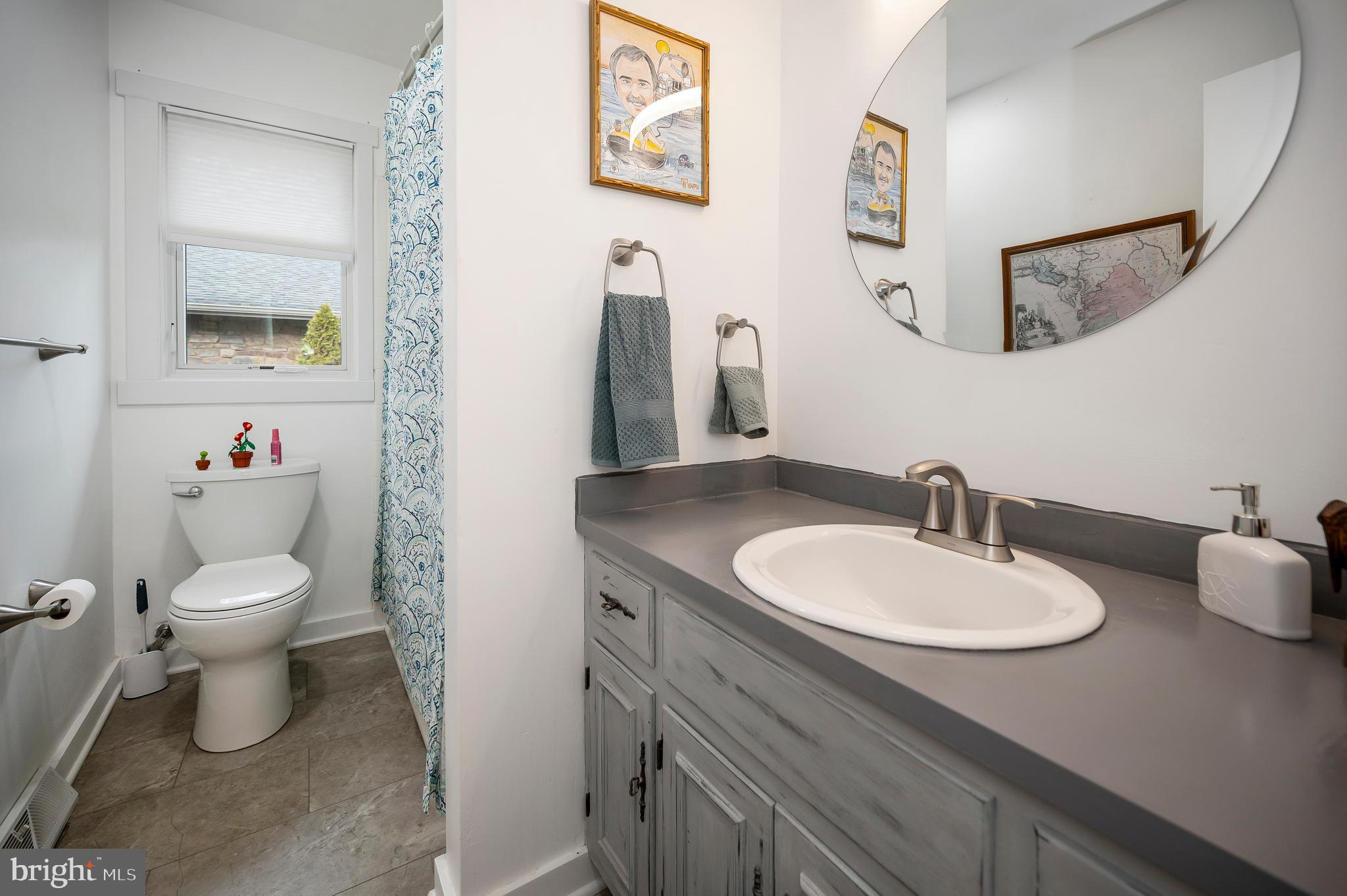 LAKE OF THE WOODS - Residential