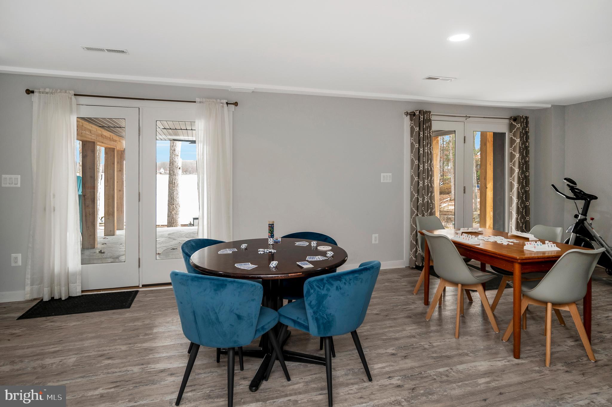 LAKE OF THE WOODS - Residential